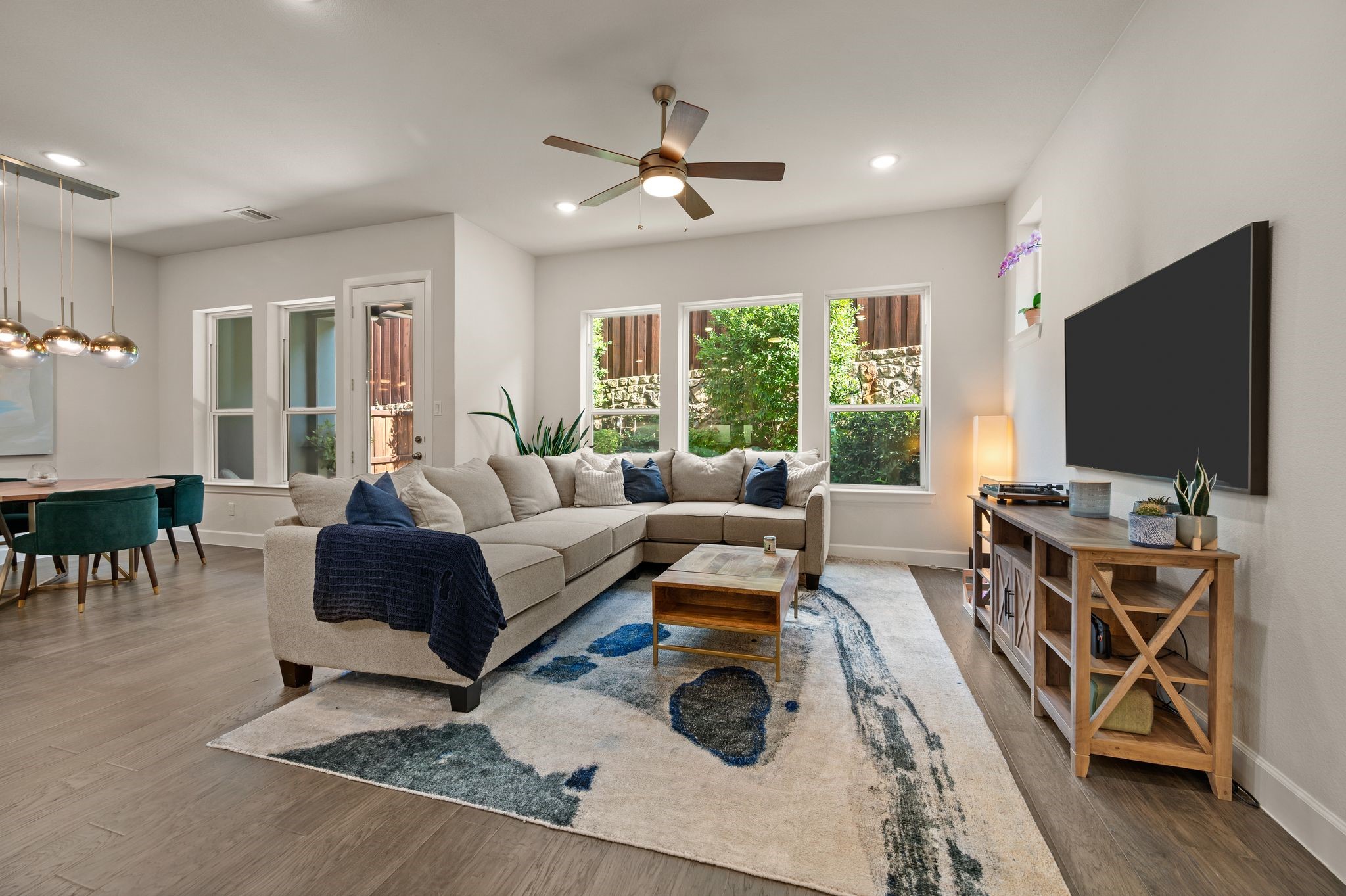 8010 Emerald Rock Drive