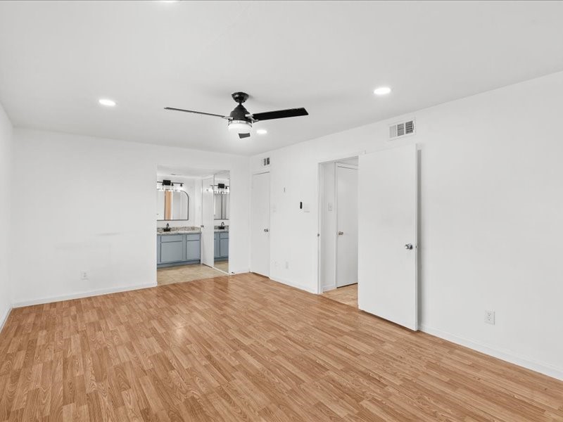 10650 Steppington Drive 204