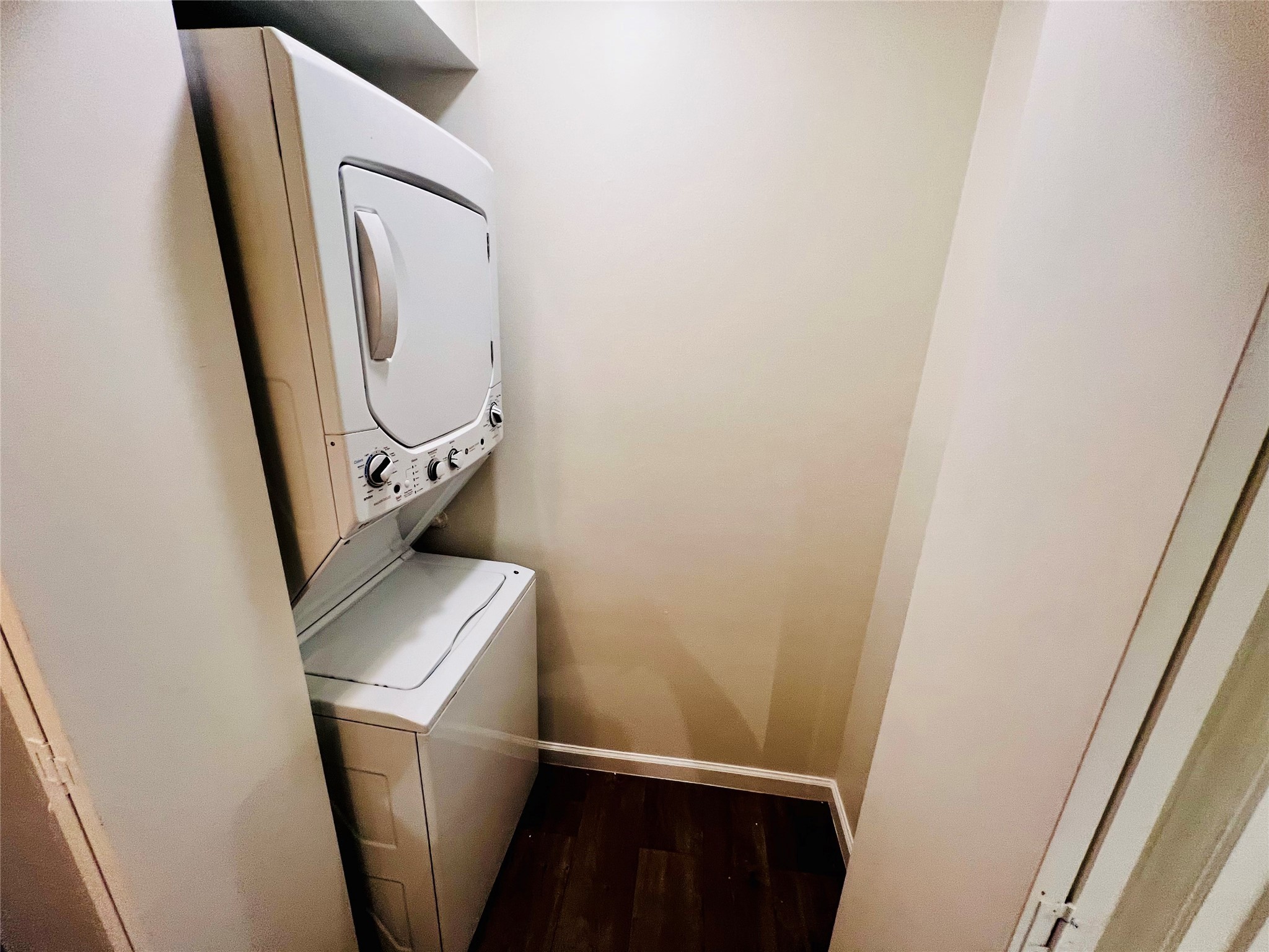 5010 San Jacinto 204