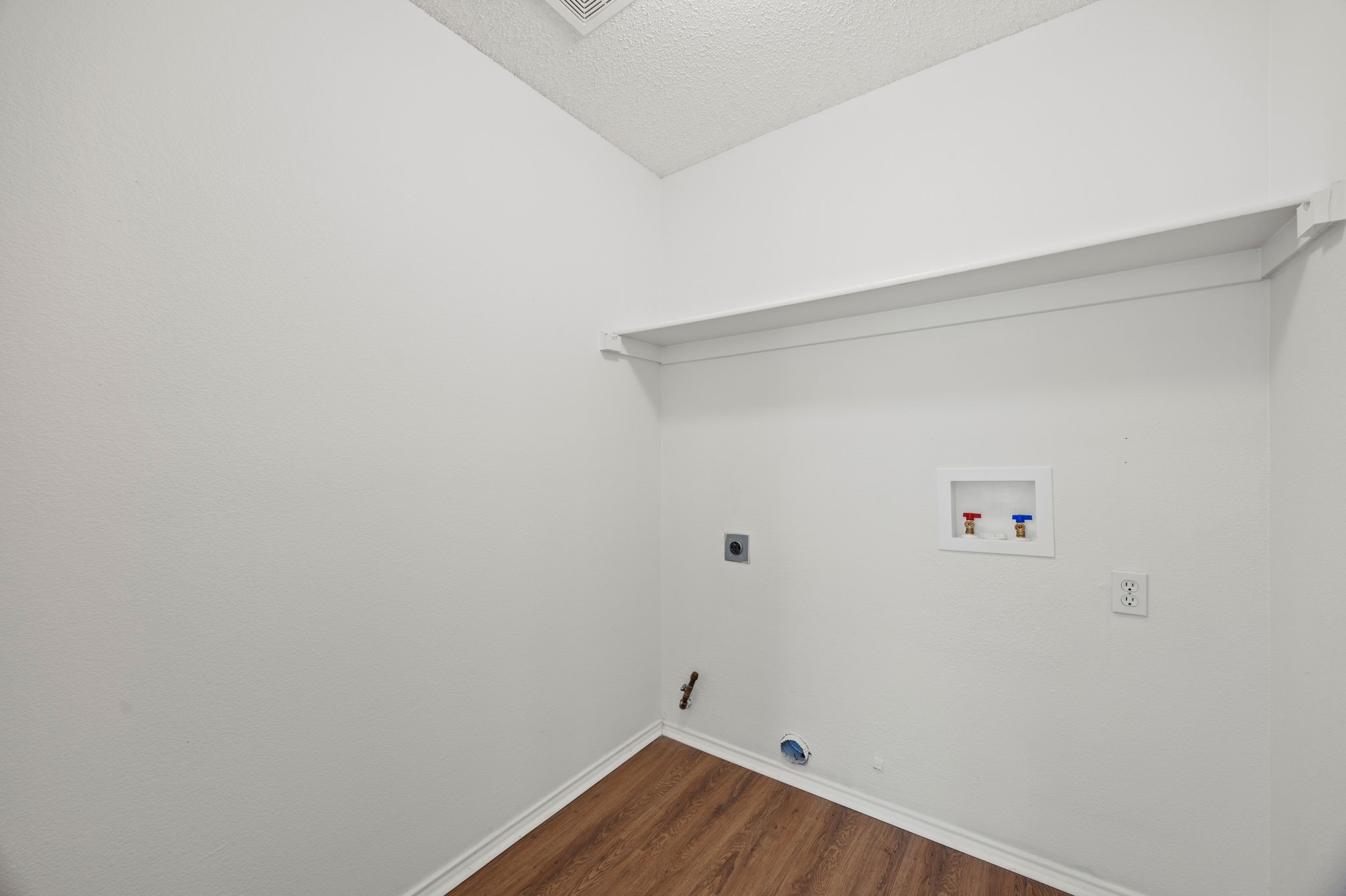 232 Cotton Wood Court