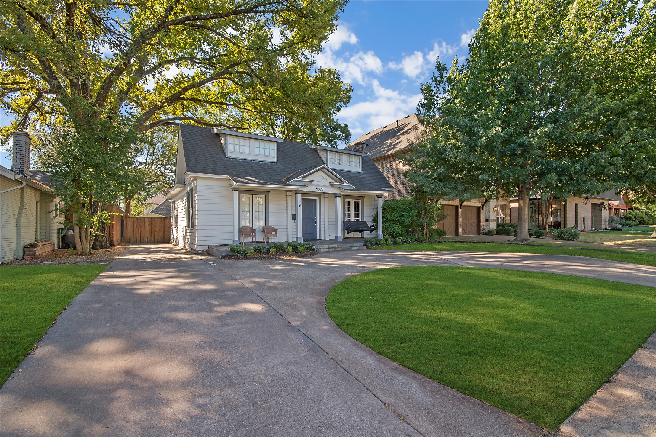 5828 Prospect Avenue