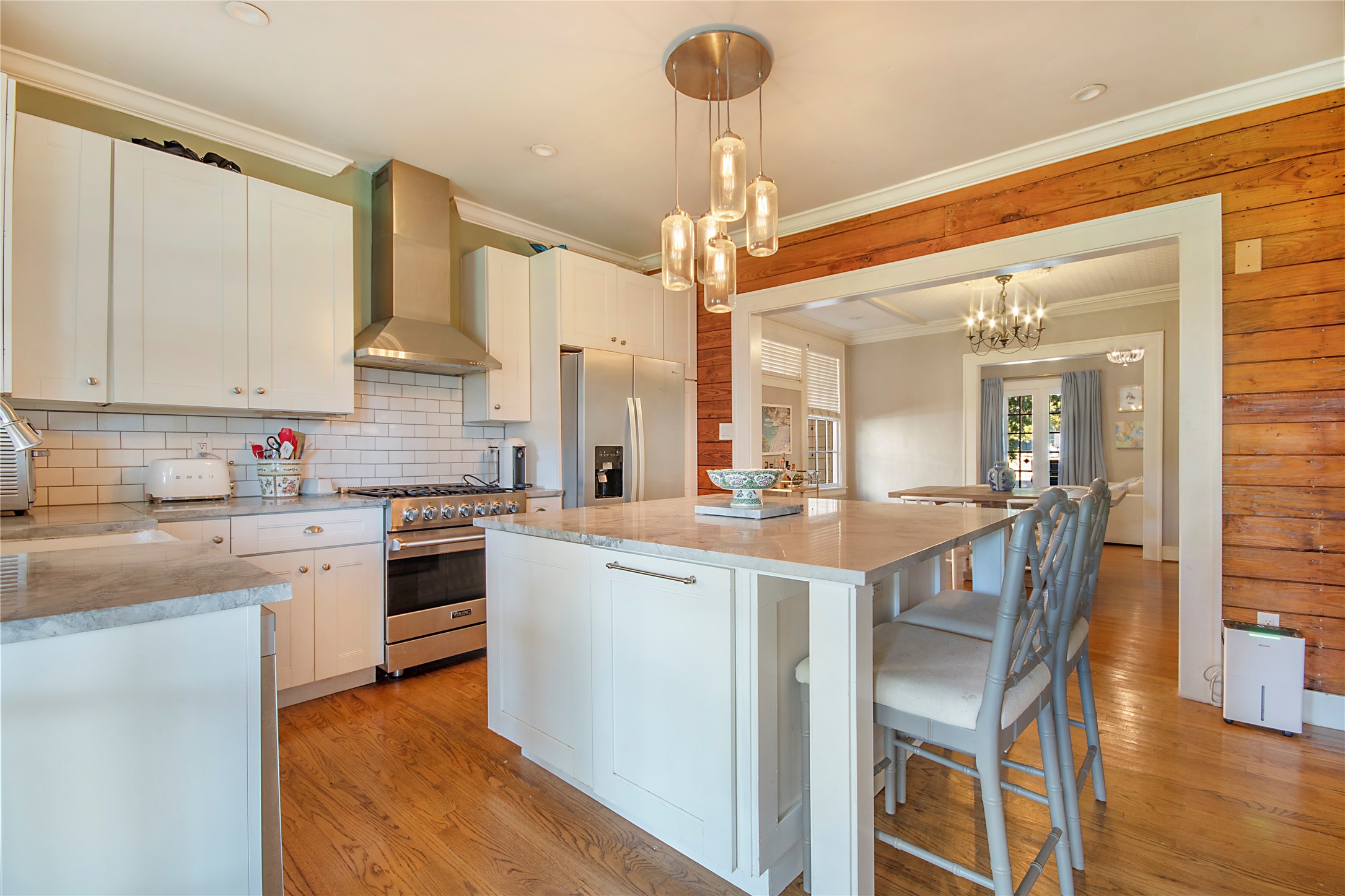 5828 Prospect Avenue