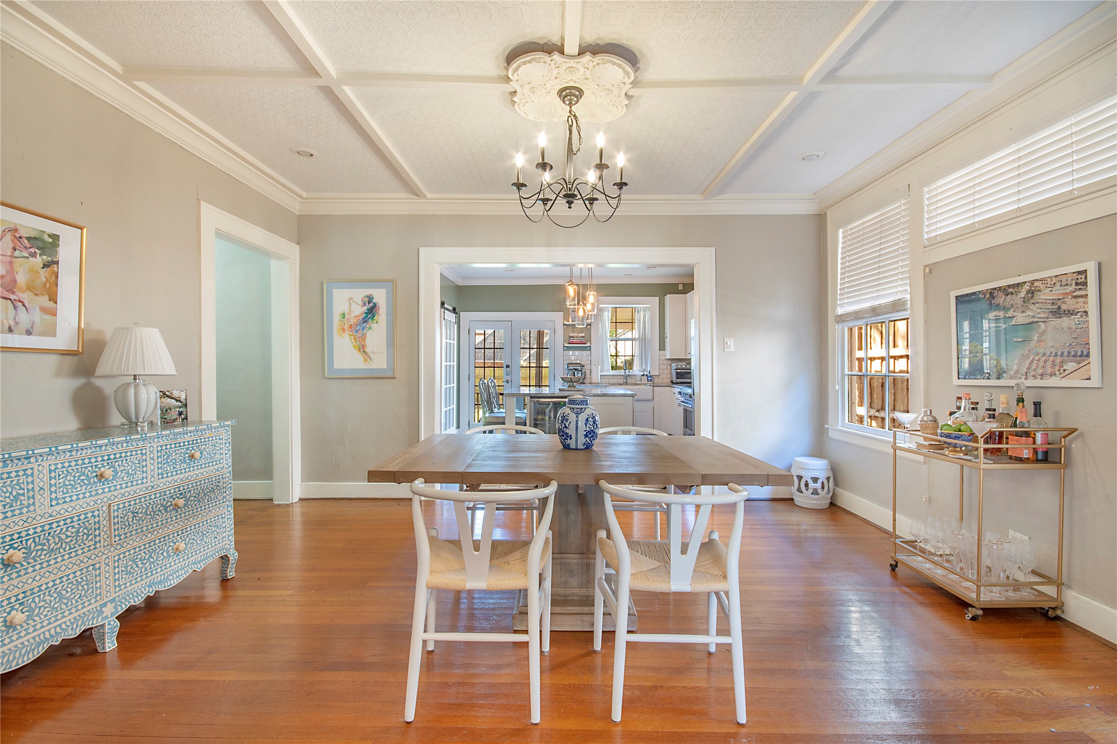 5828 Prospect Avenue