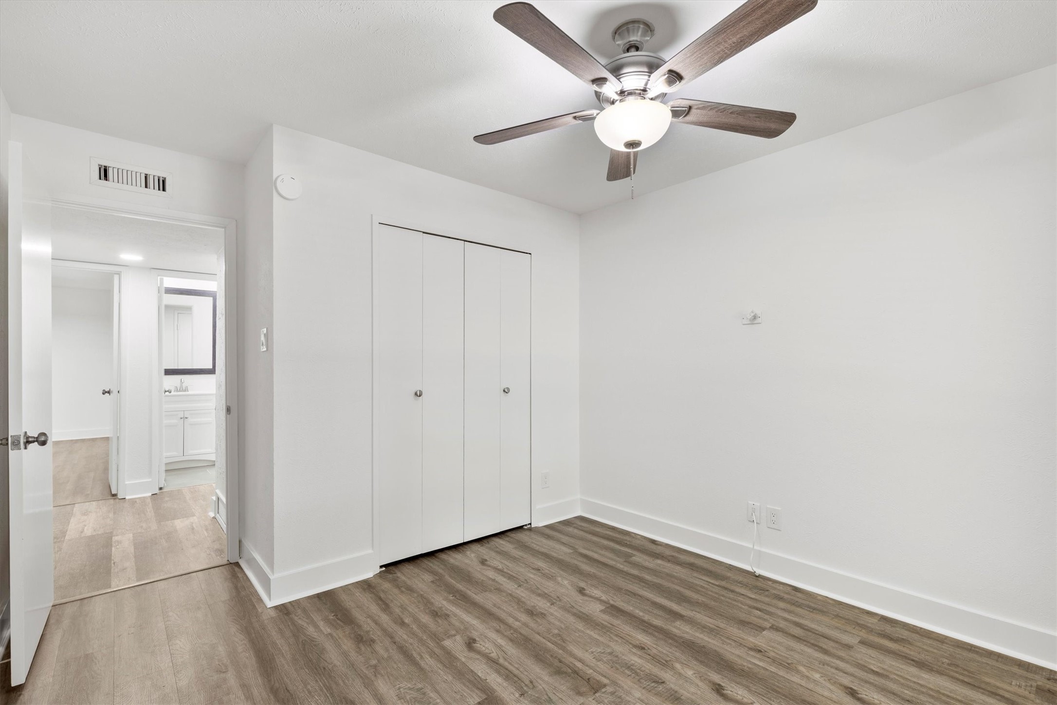 2814 Lindbergh Drive