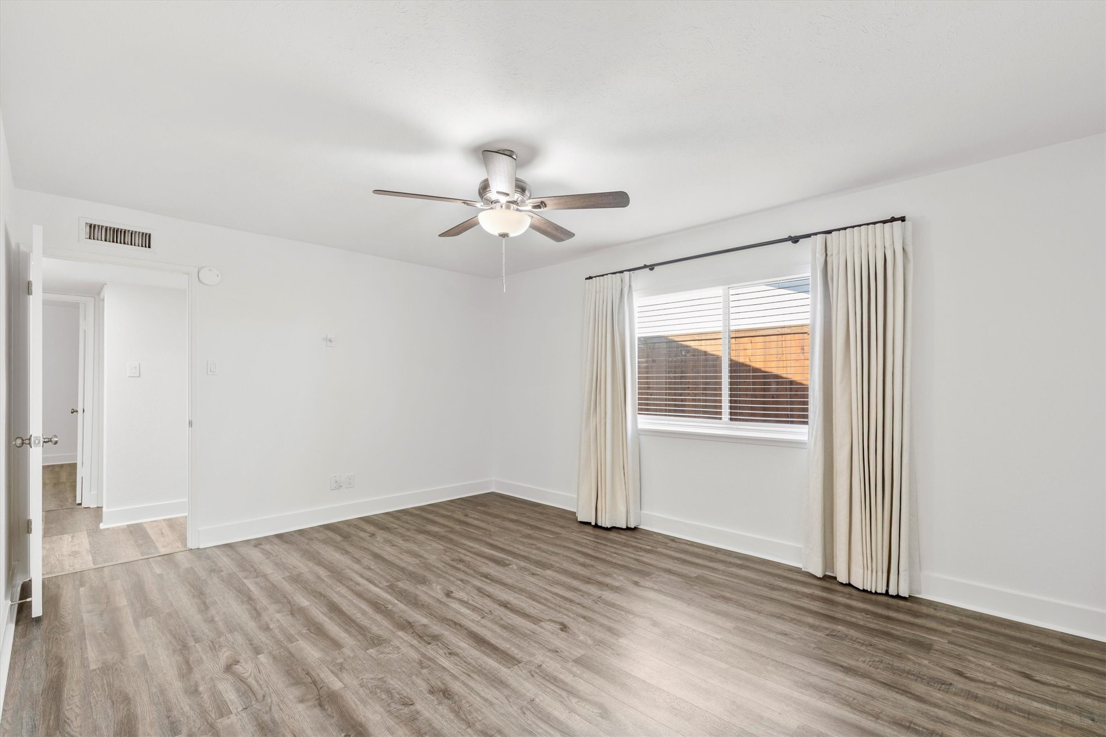 2814 Lindbergh Drive