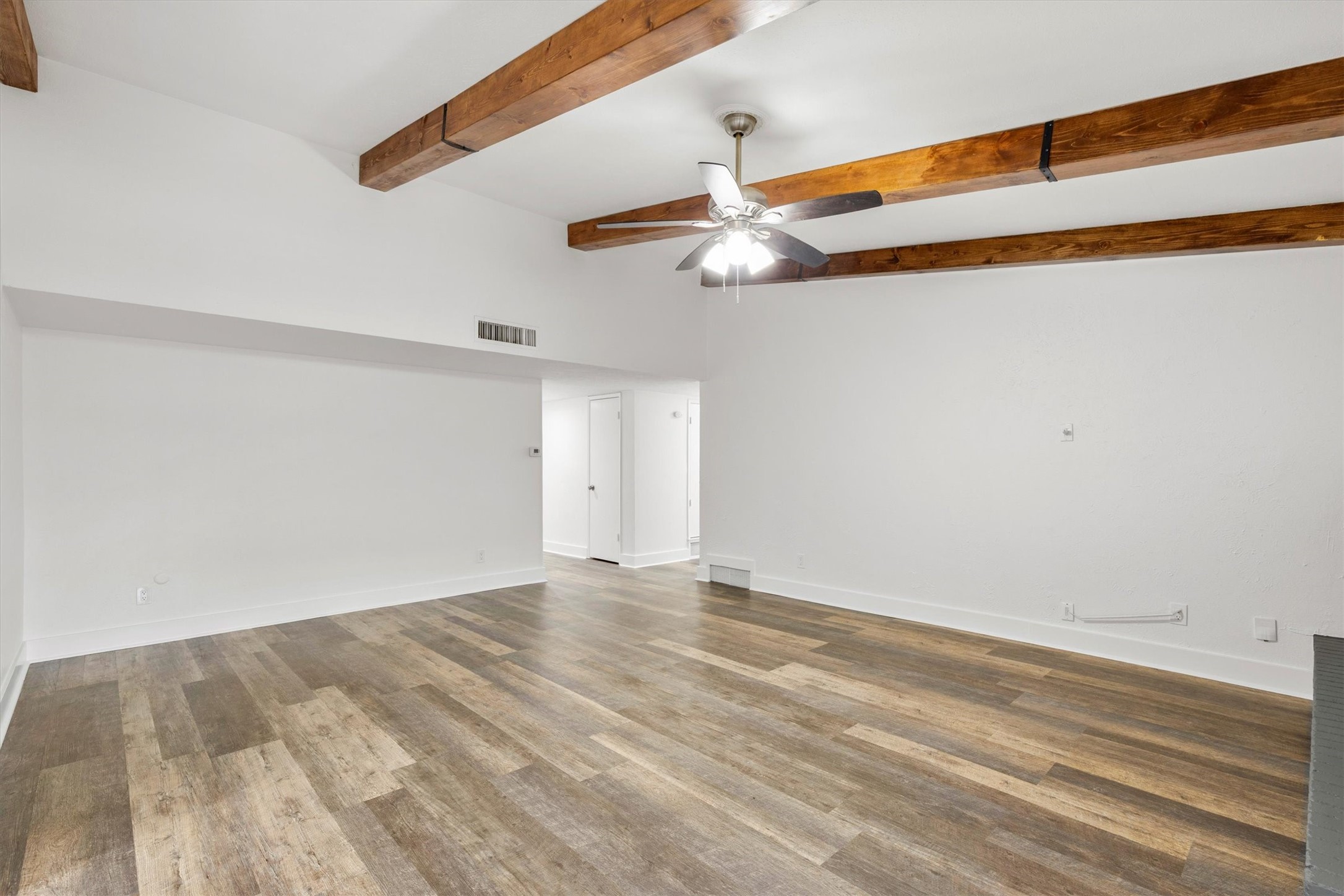 2814 Lindbergh Drive