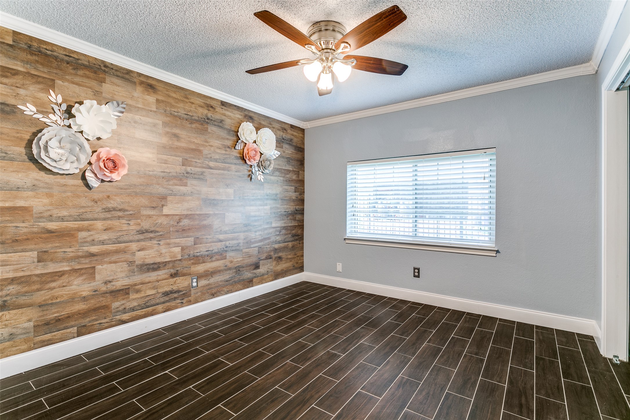 3713 Brentwood Court