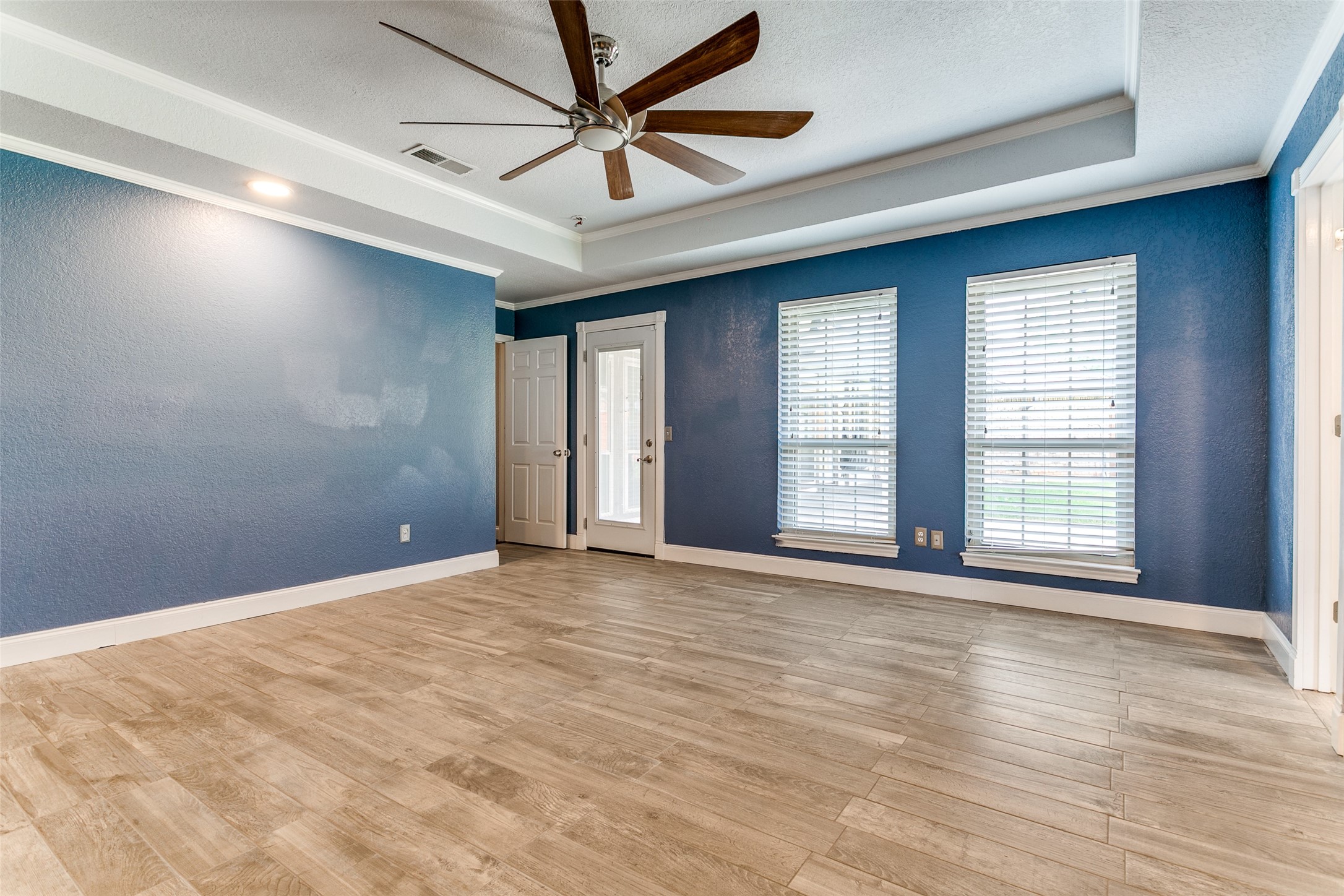 3713 Brentwood Court