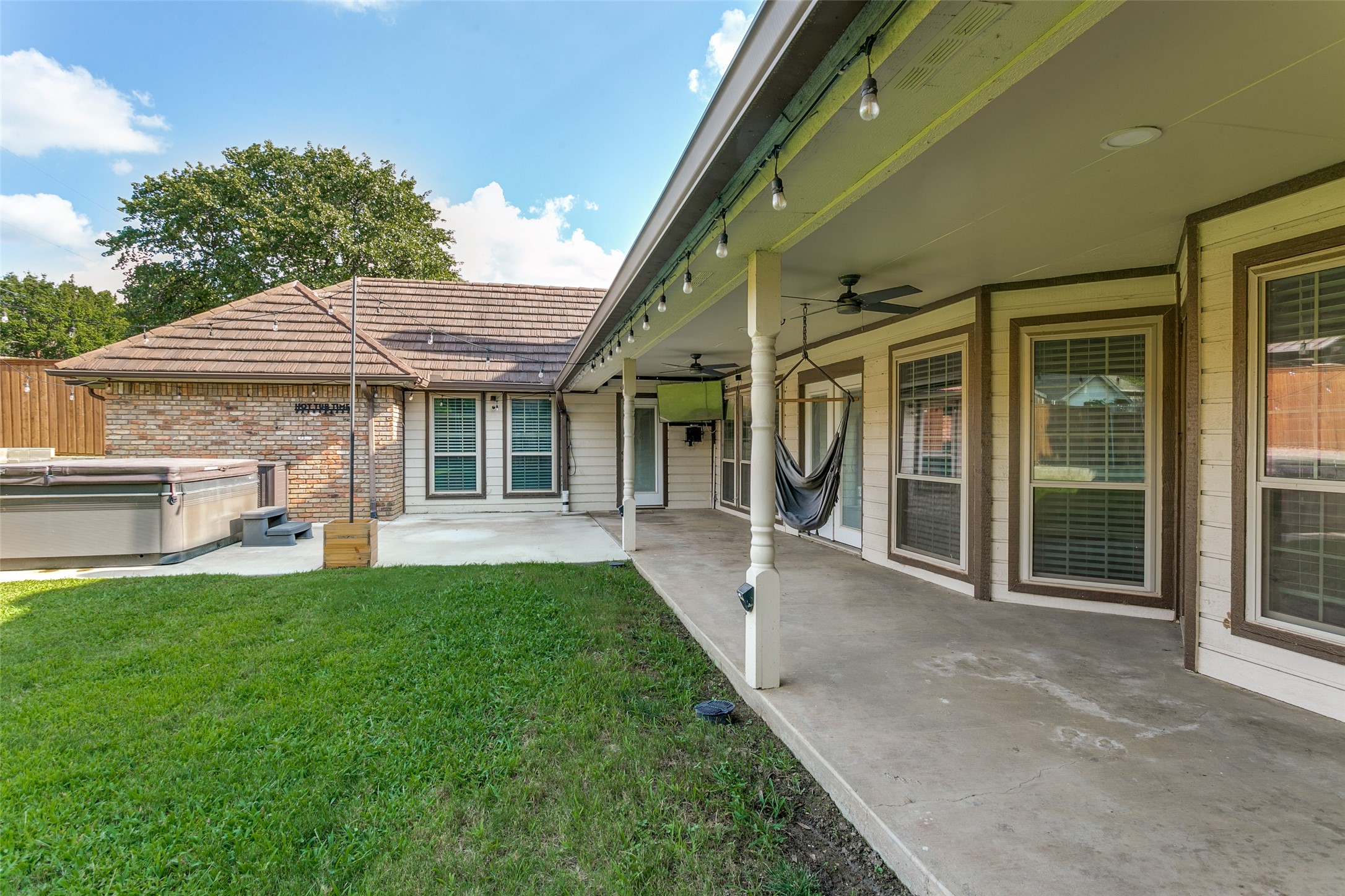 3713 Brentwood Court