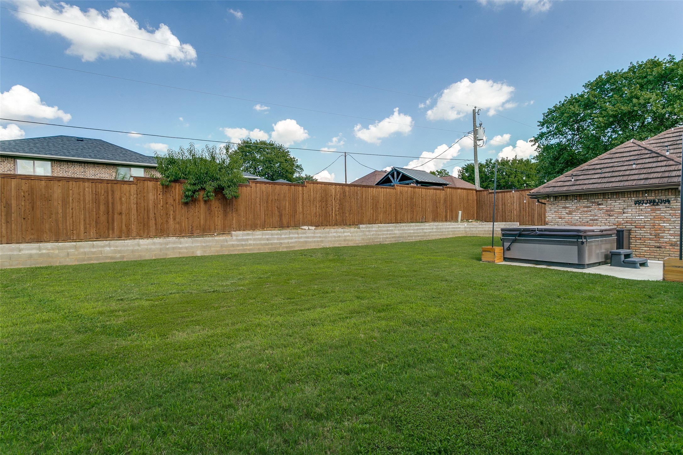 3713 Brentwood Court