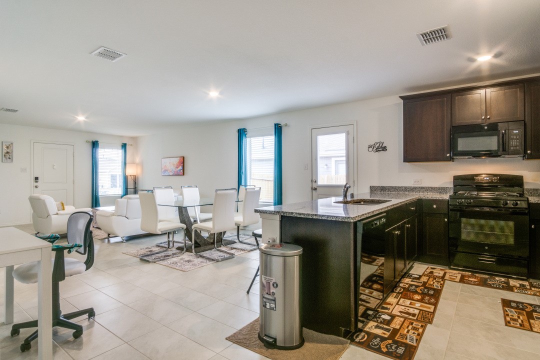 2808 Slatewood Drive