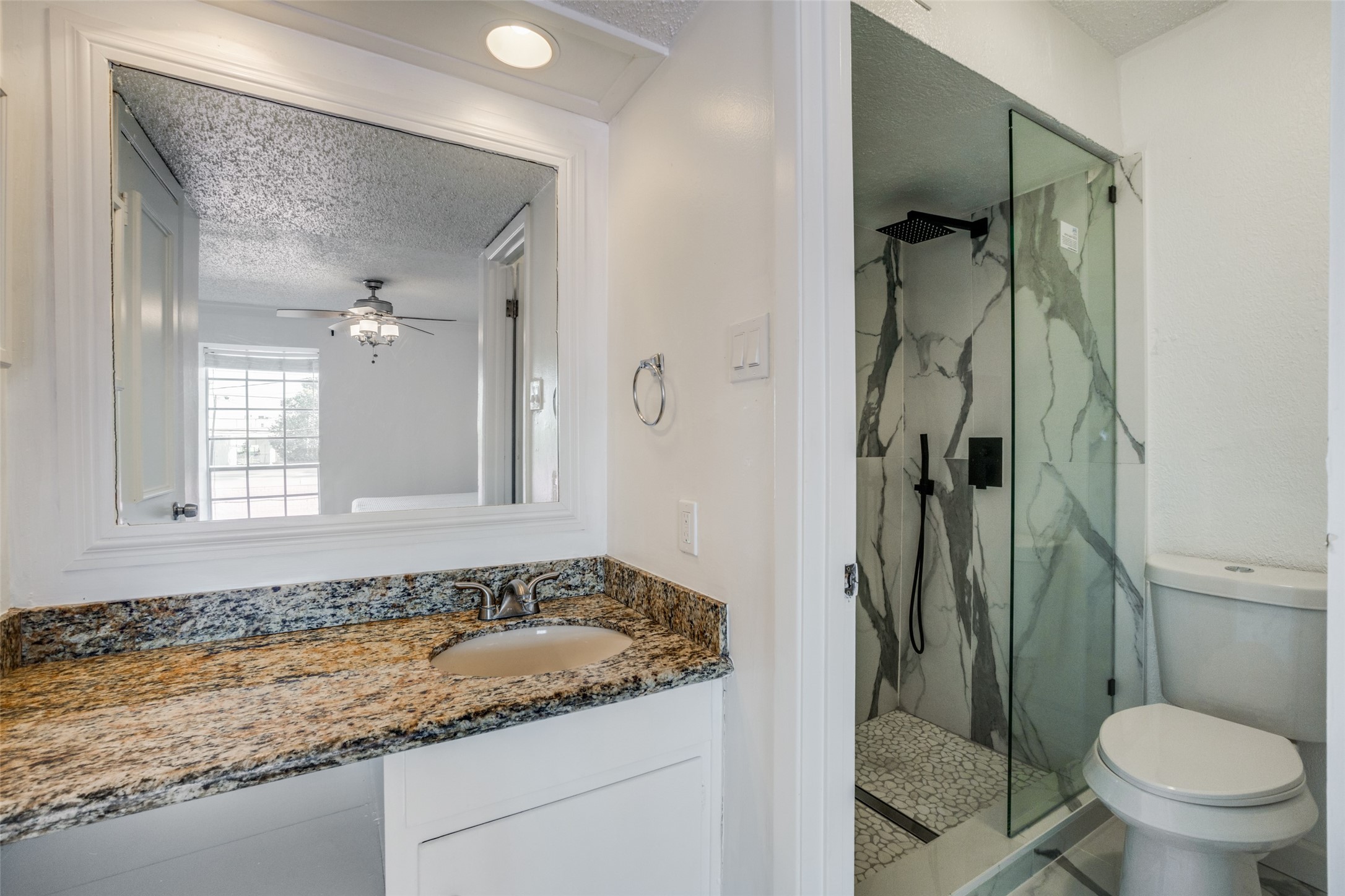 5325 Fleetwood Oaks Avenue 253