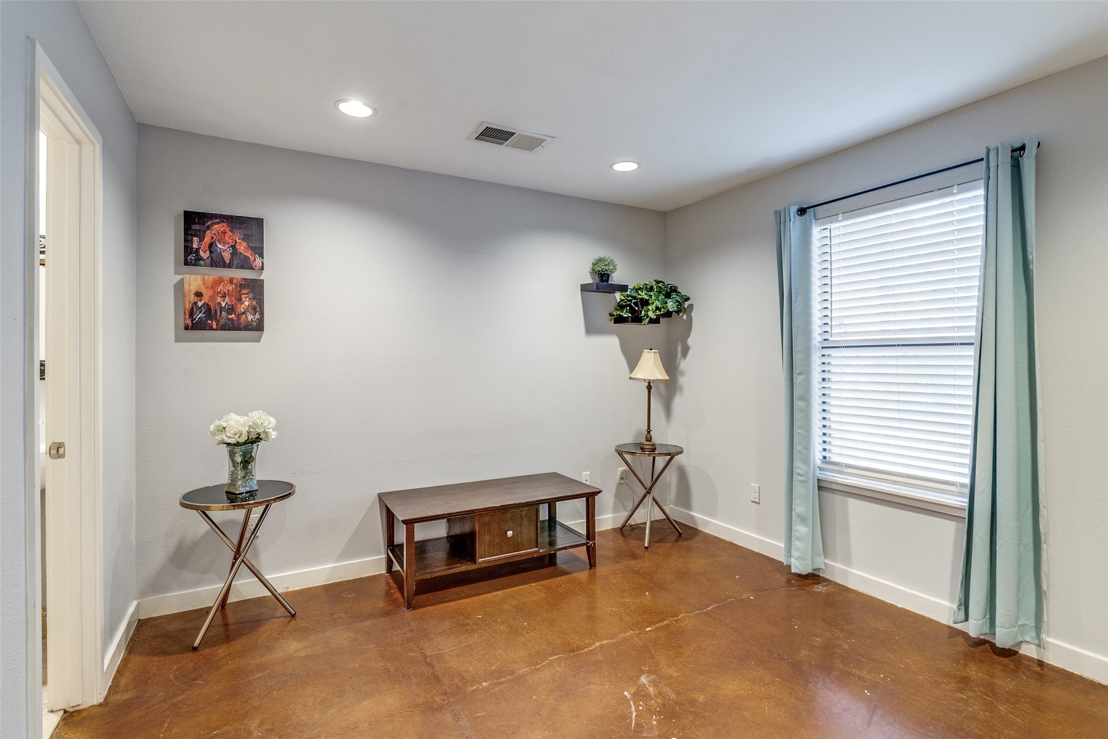 1016 Liberty Street 5