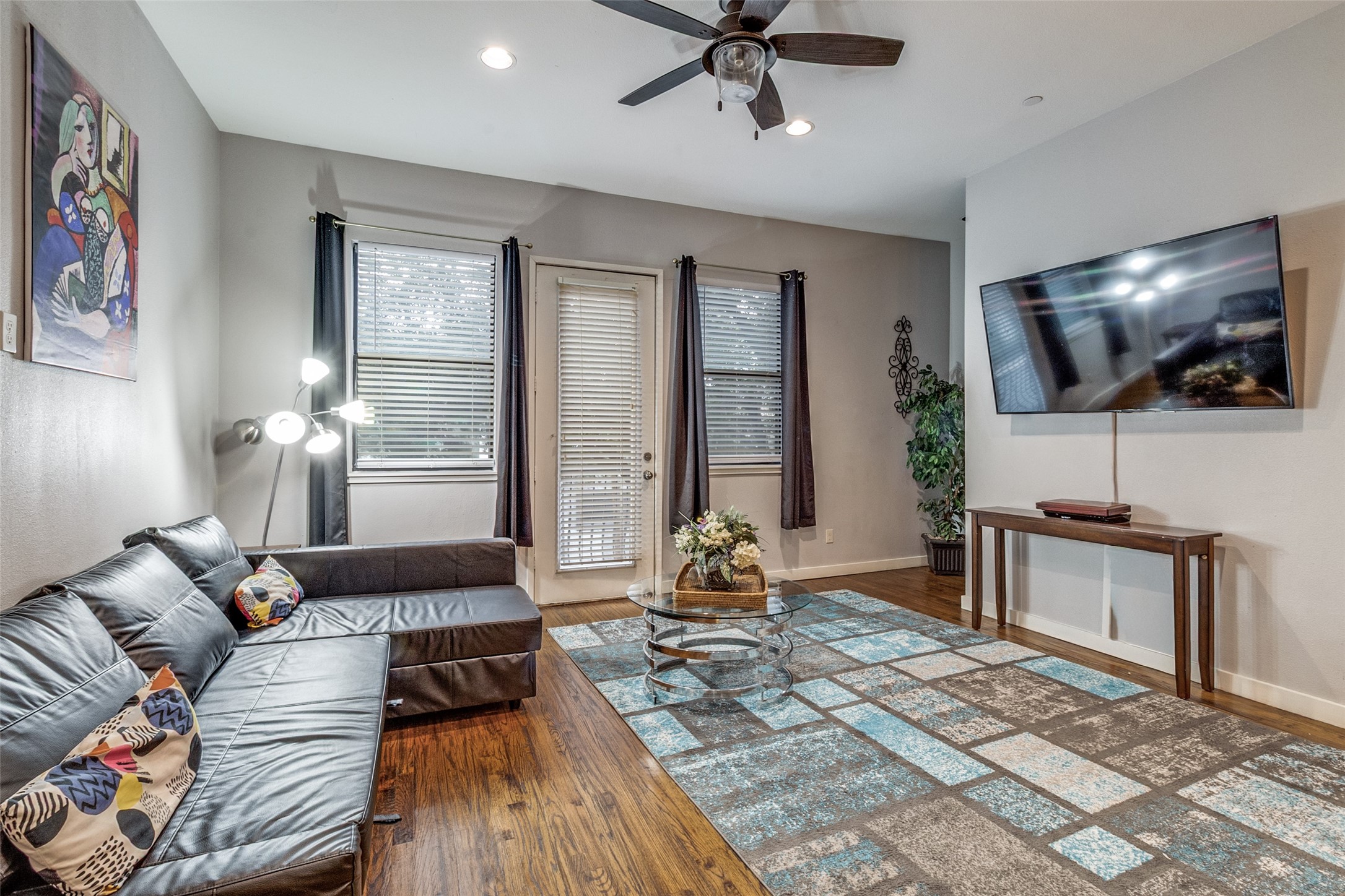 1016 Liberty Street 5