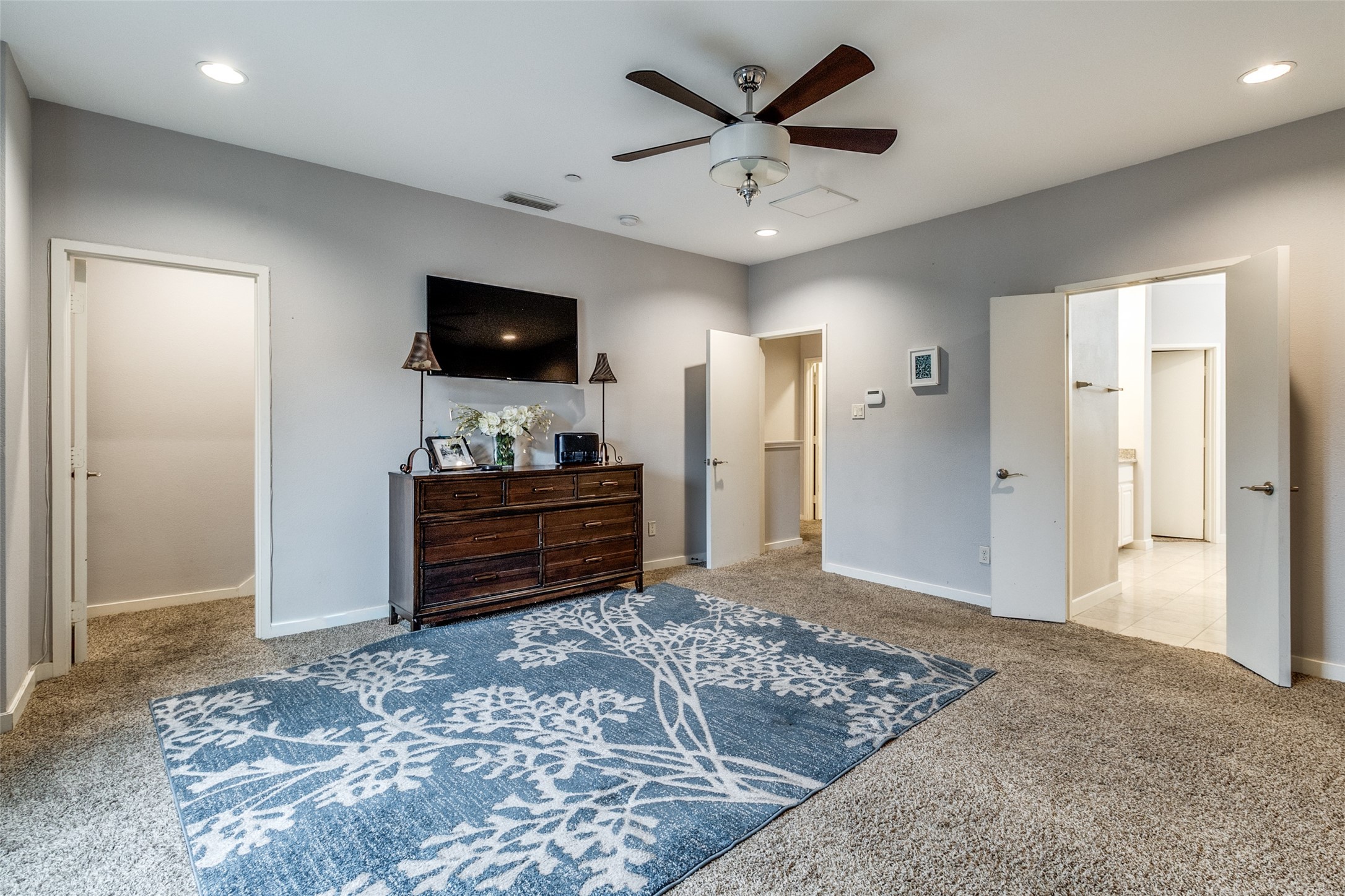 1016 Liberty Street 5