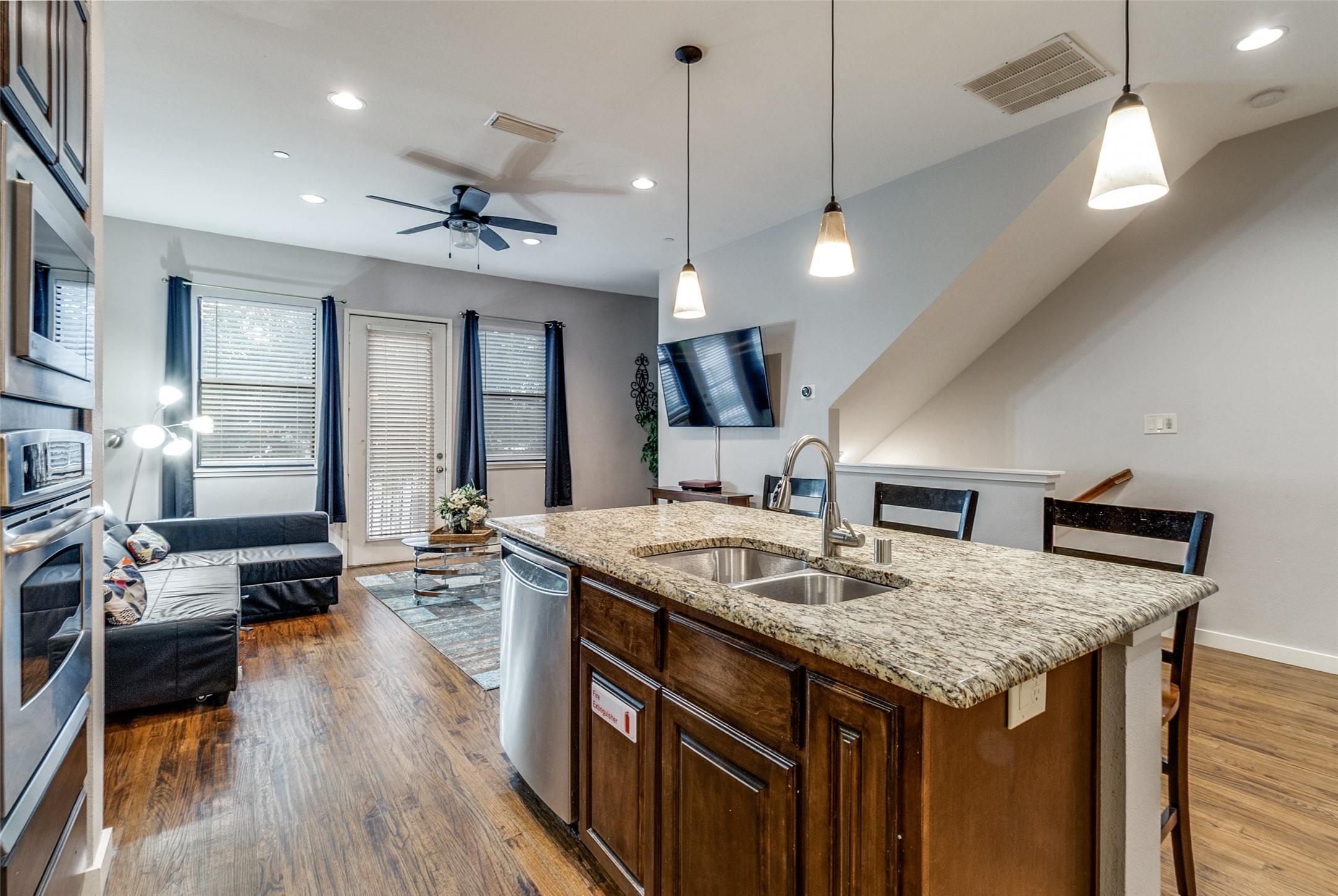 1016 Liberty Street 5