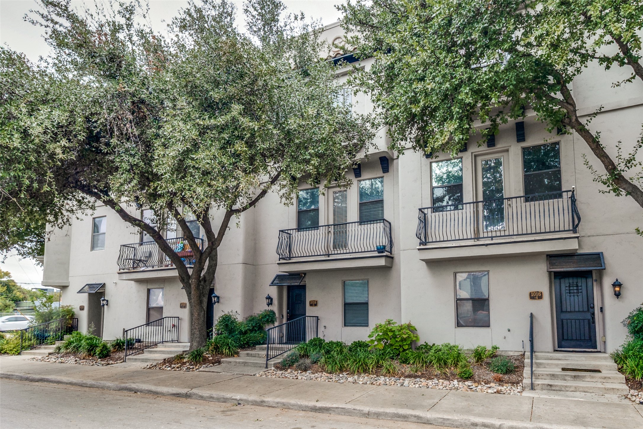 1016 Liberty Street 5