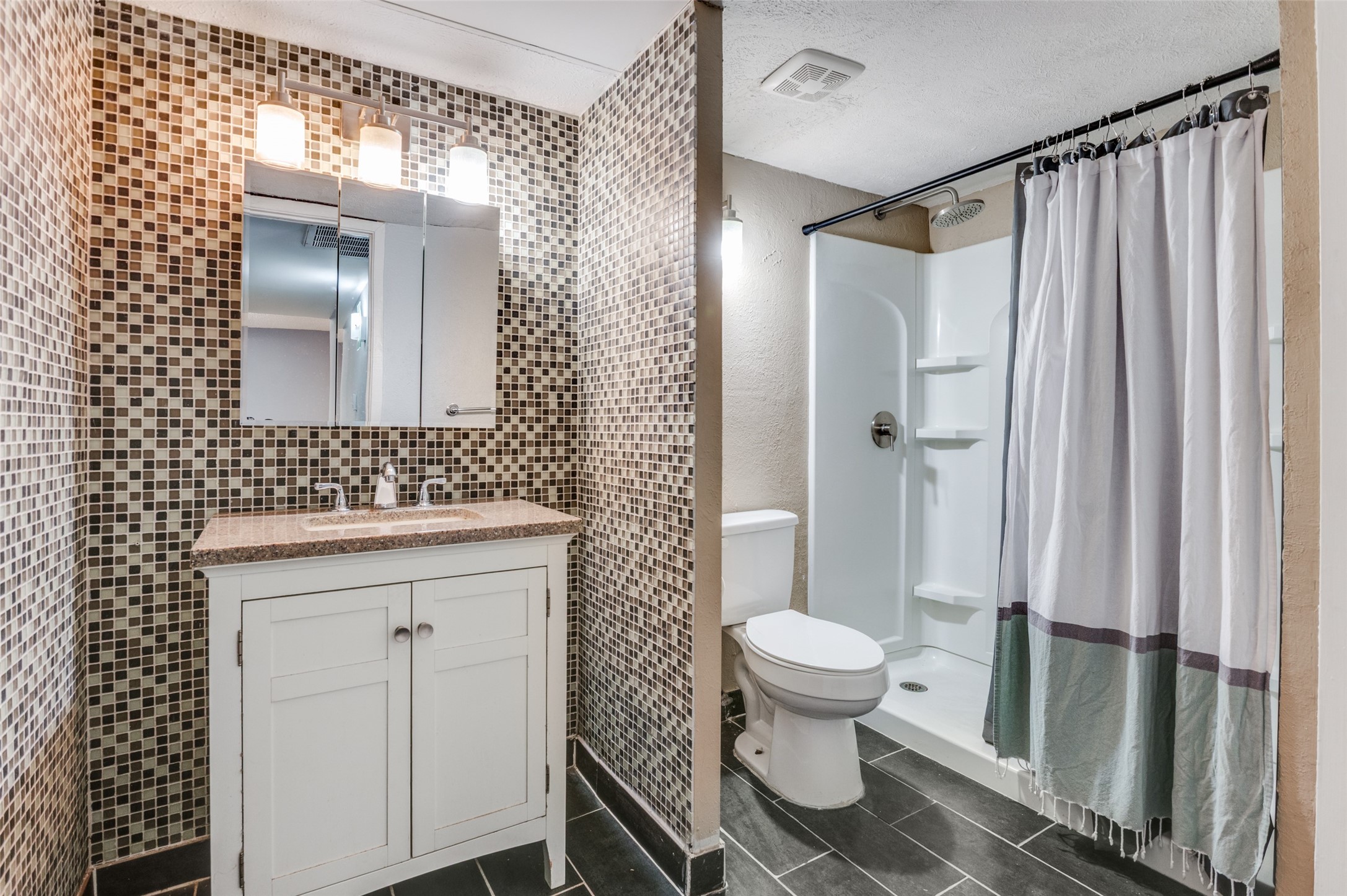 4859 Cedar Springs Road 144