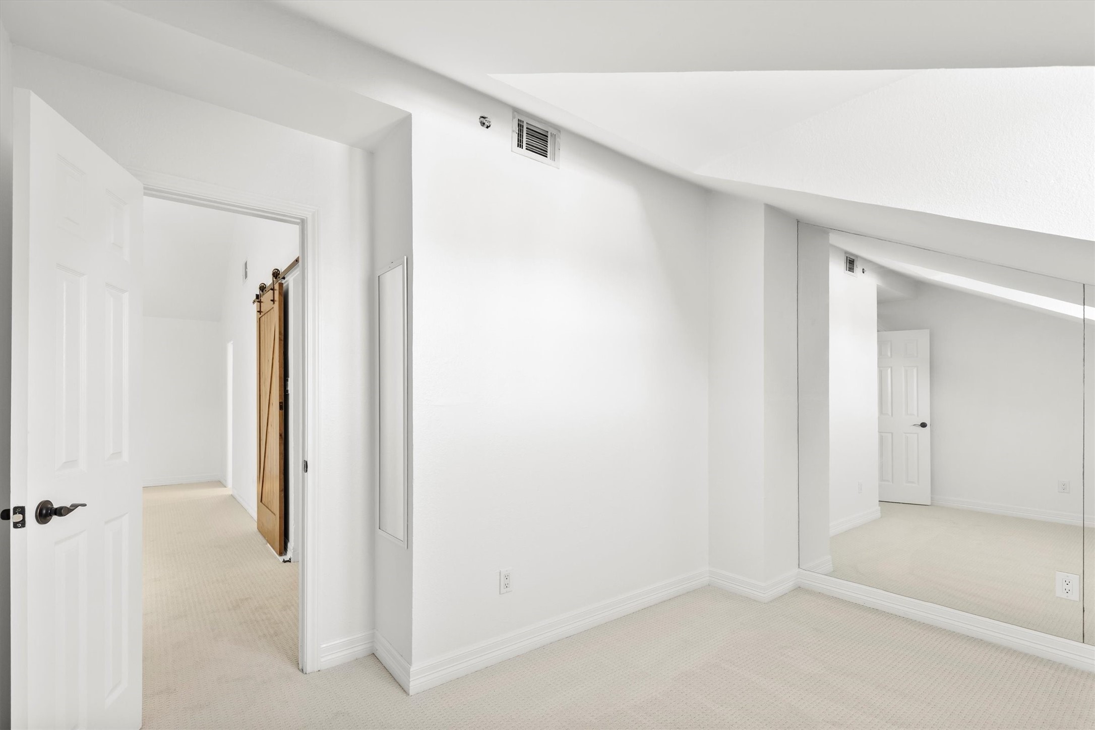 5565 Preston Oaks Road 136