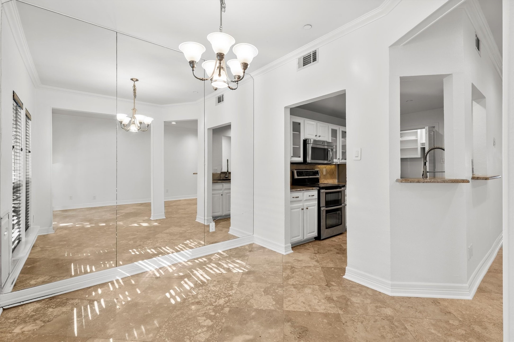 5565 Preston Oaks Road 136