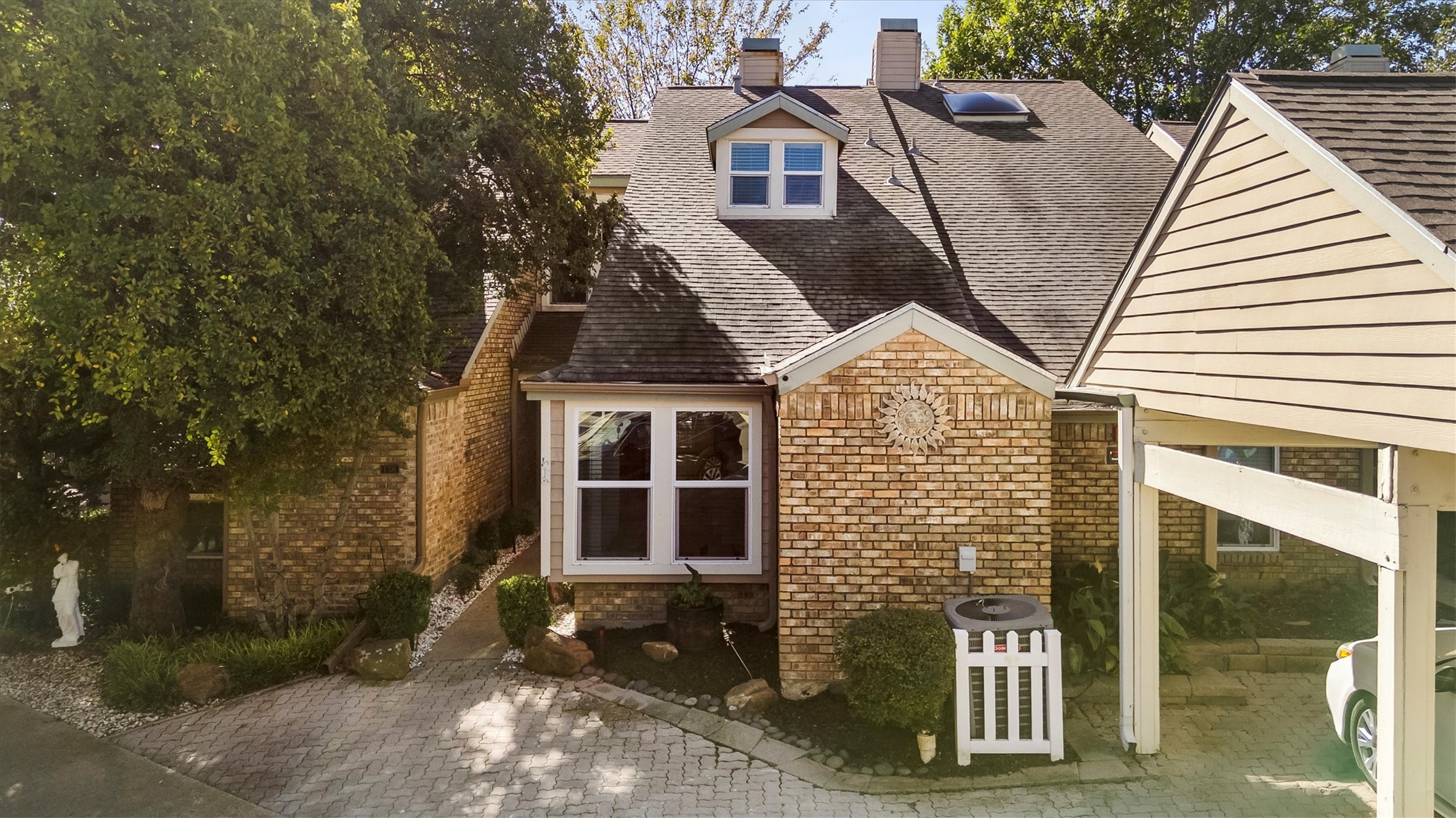 5565 Preston Oaks Road 136