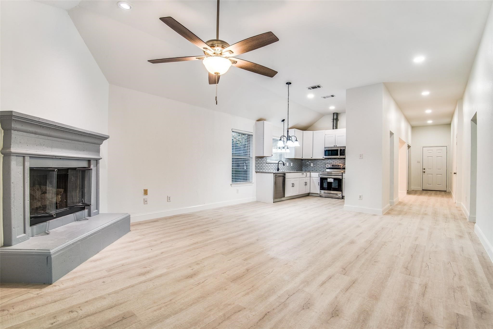 2504 Whetstone Drive