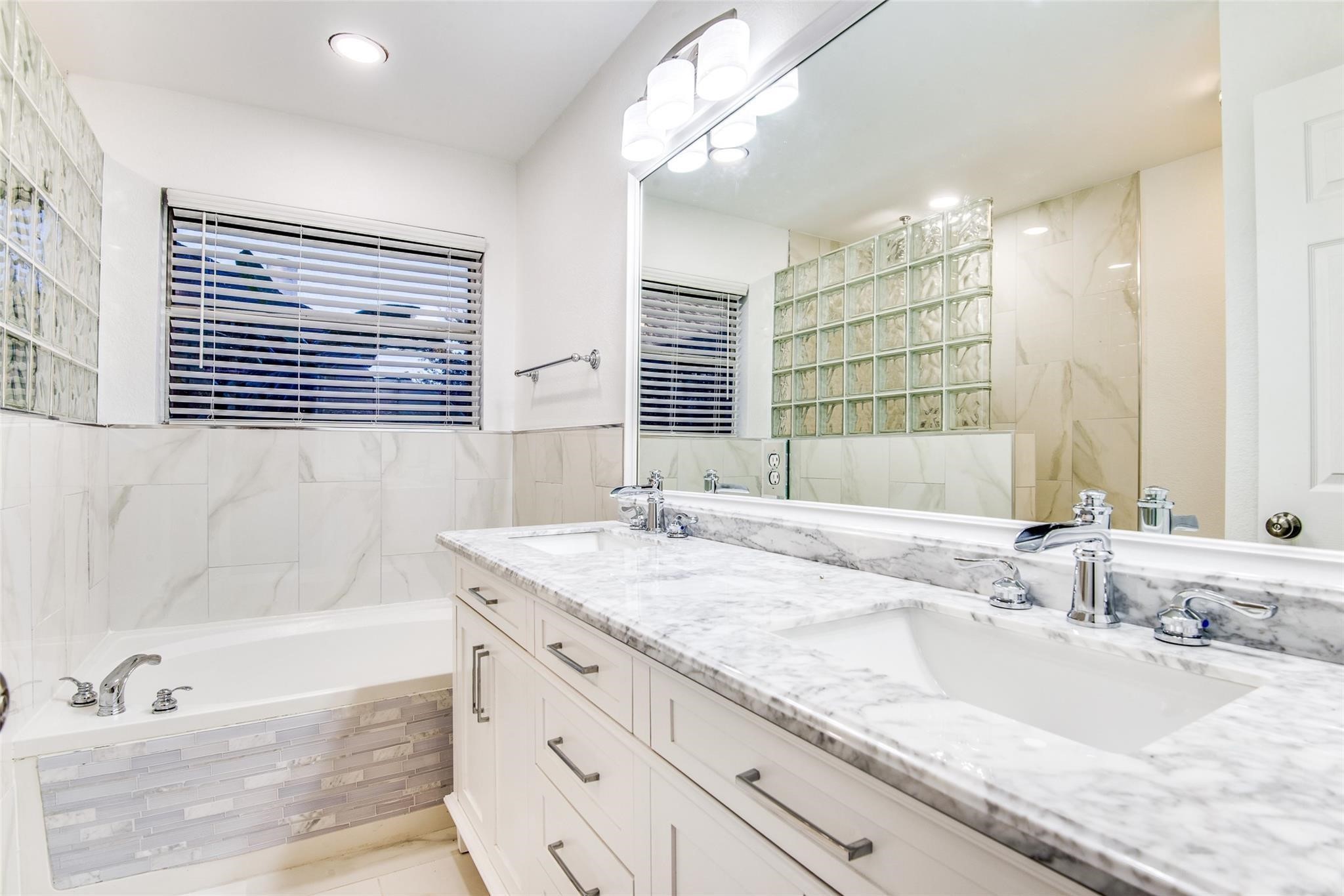 2504 Whetstone Drive