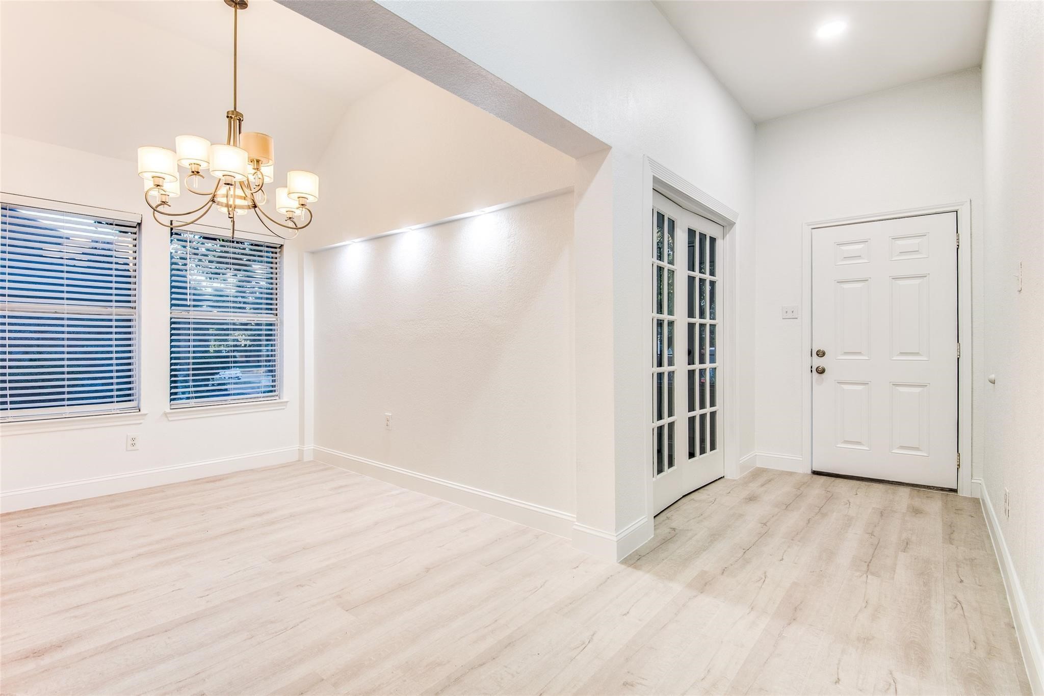 2504 Whetstone Drive