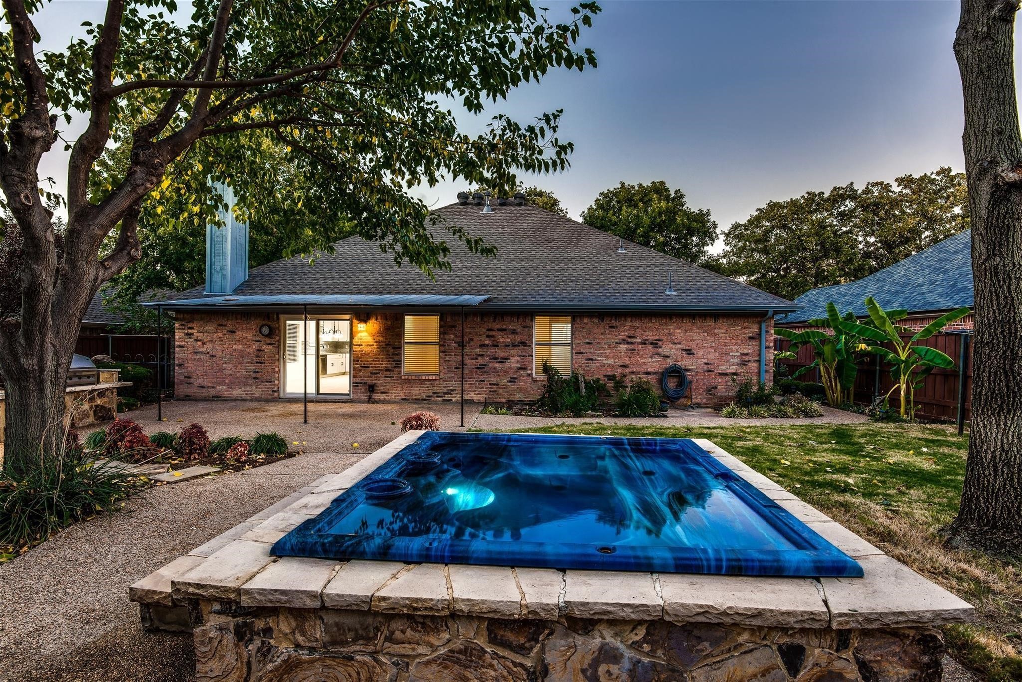 2504 Whetstone Drive