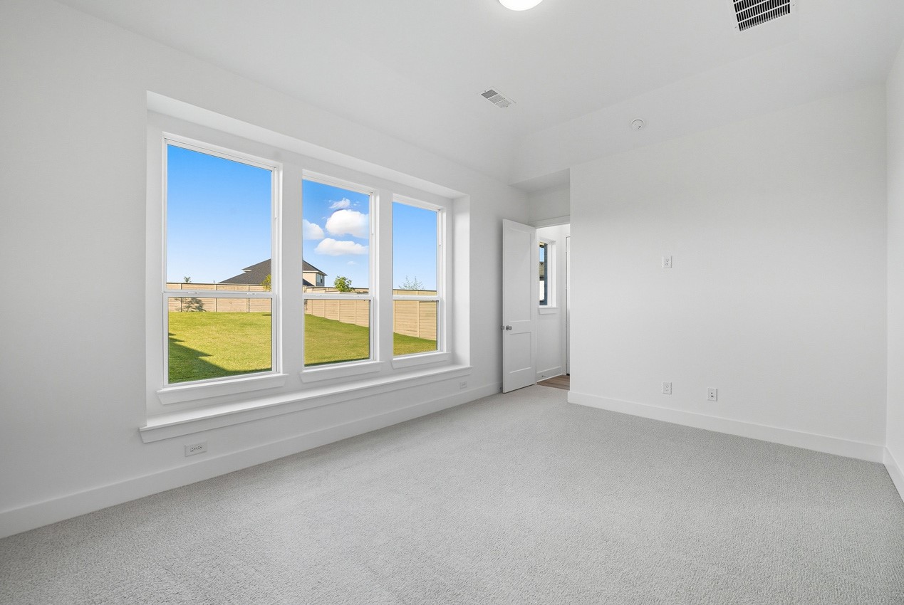 11760 Edgewood Drive