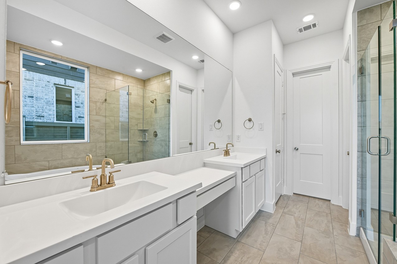 11760 Edgewood Drive