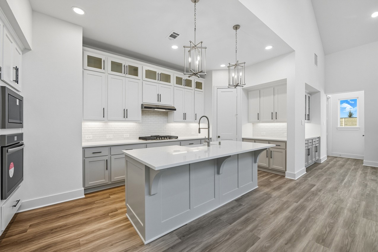 11760 Edgewood Drive