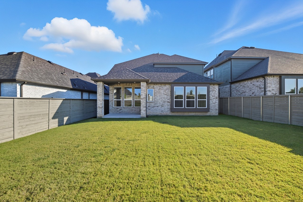 11760 Edgewood Drive