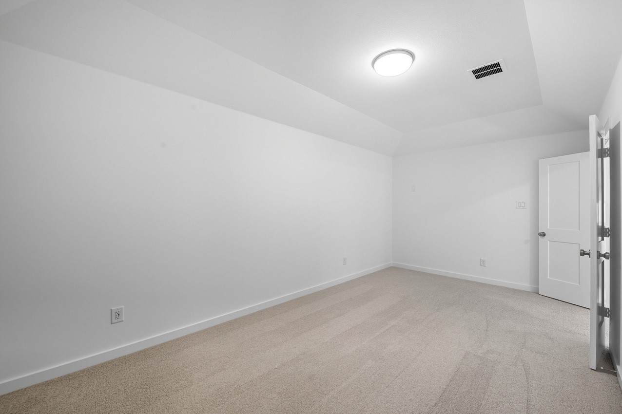 11760 Edgewood Drive