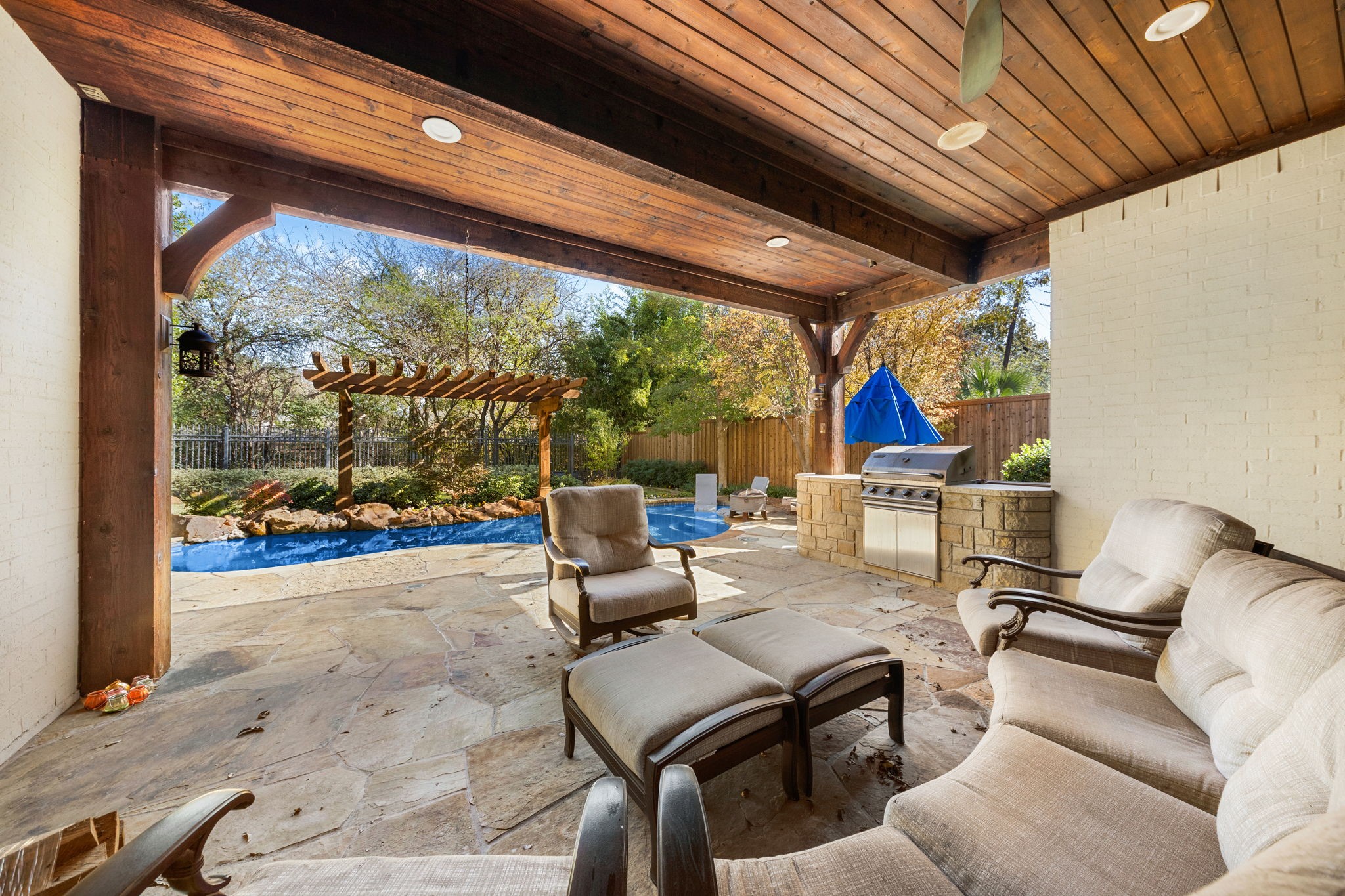 4316 Santa Barbara Drive