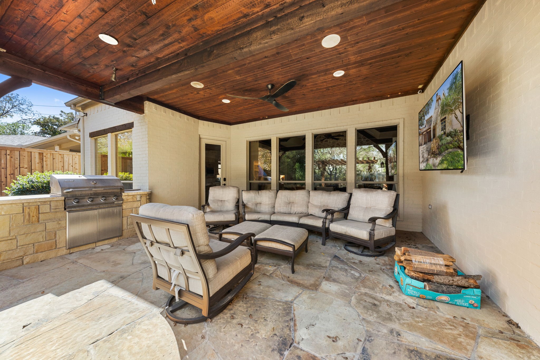 4316 Santa Barbara Drive