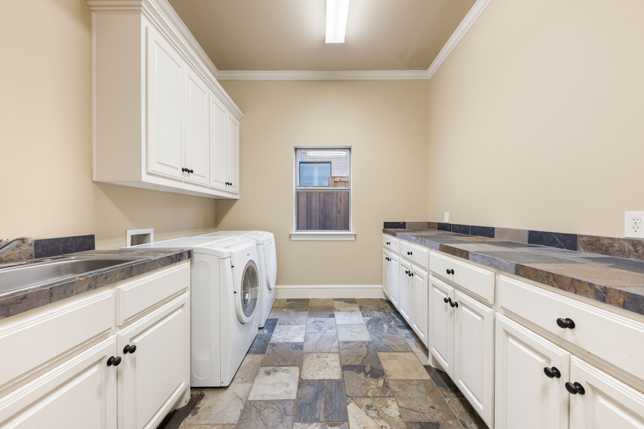 4316 Santa Barbara Drive