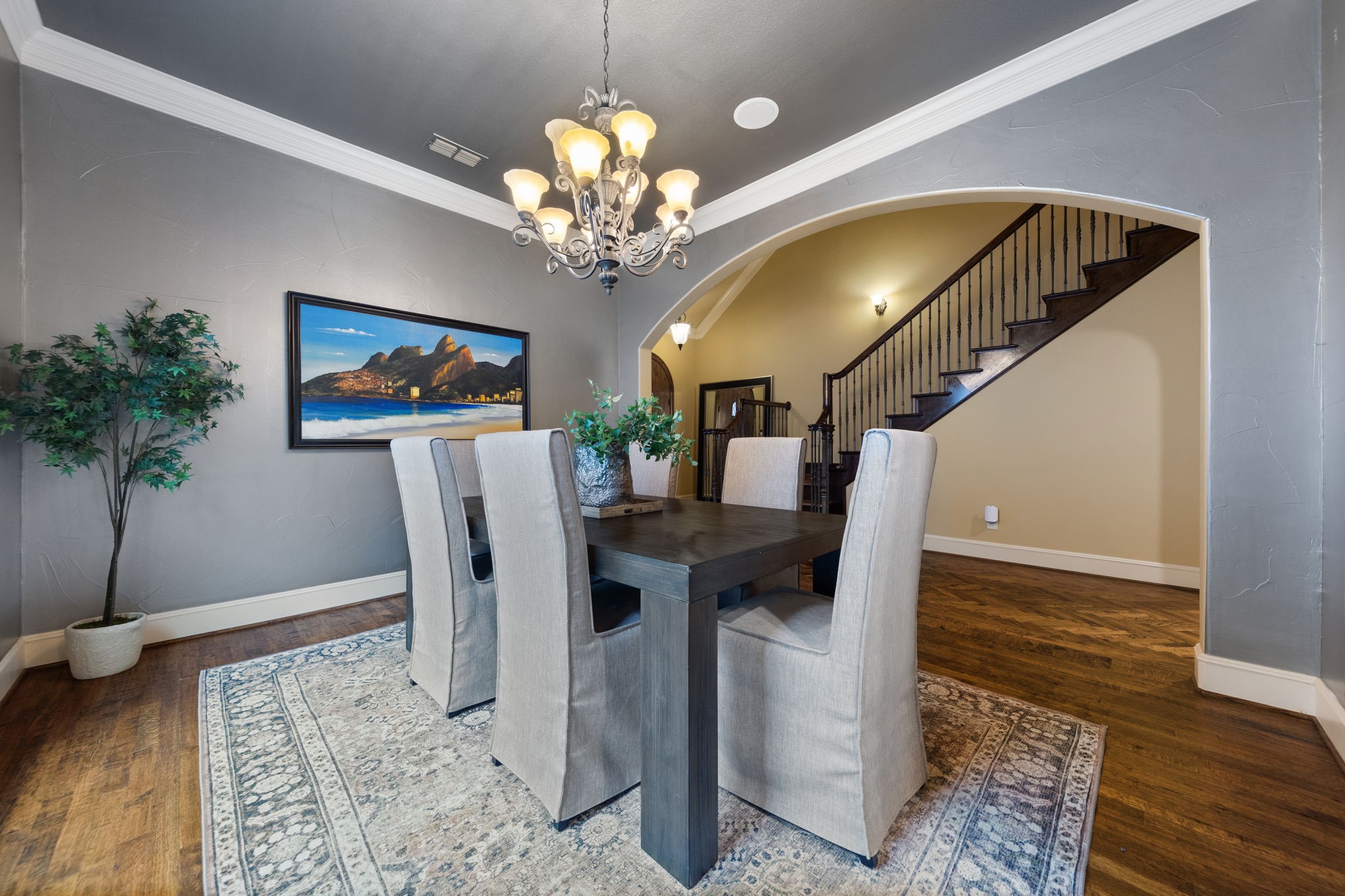 4316 Santa Barbara Drive