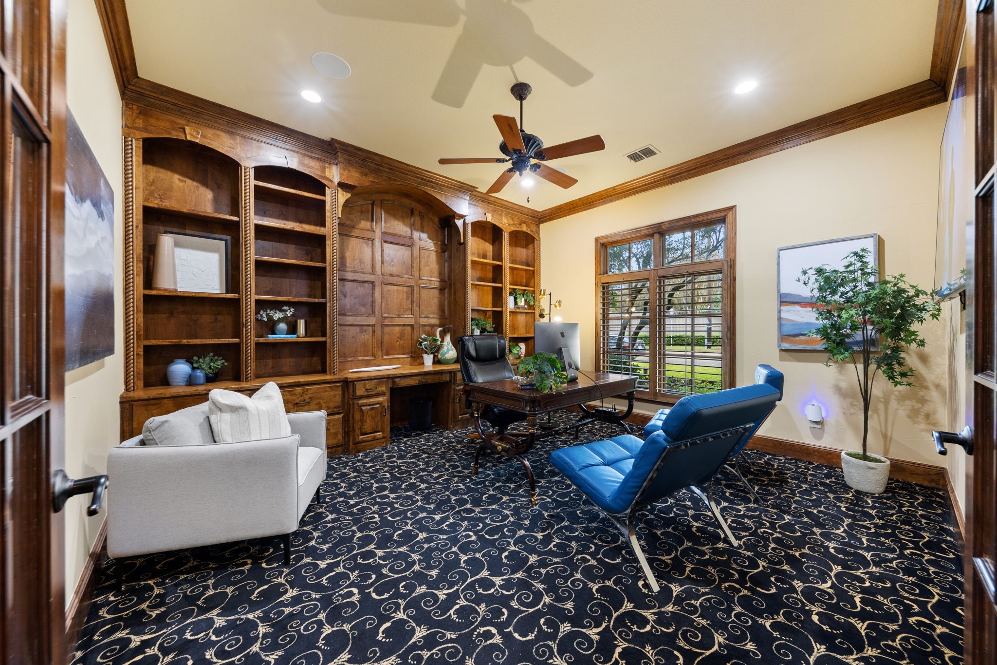 4316 Santa Barbara Drive