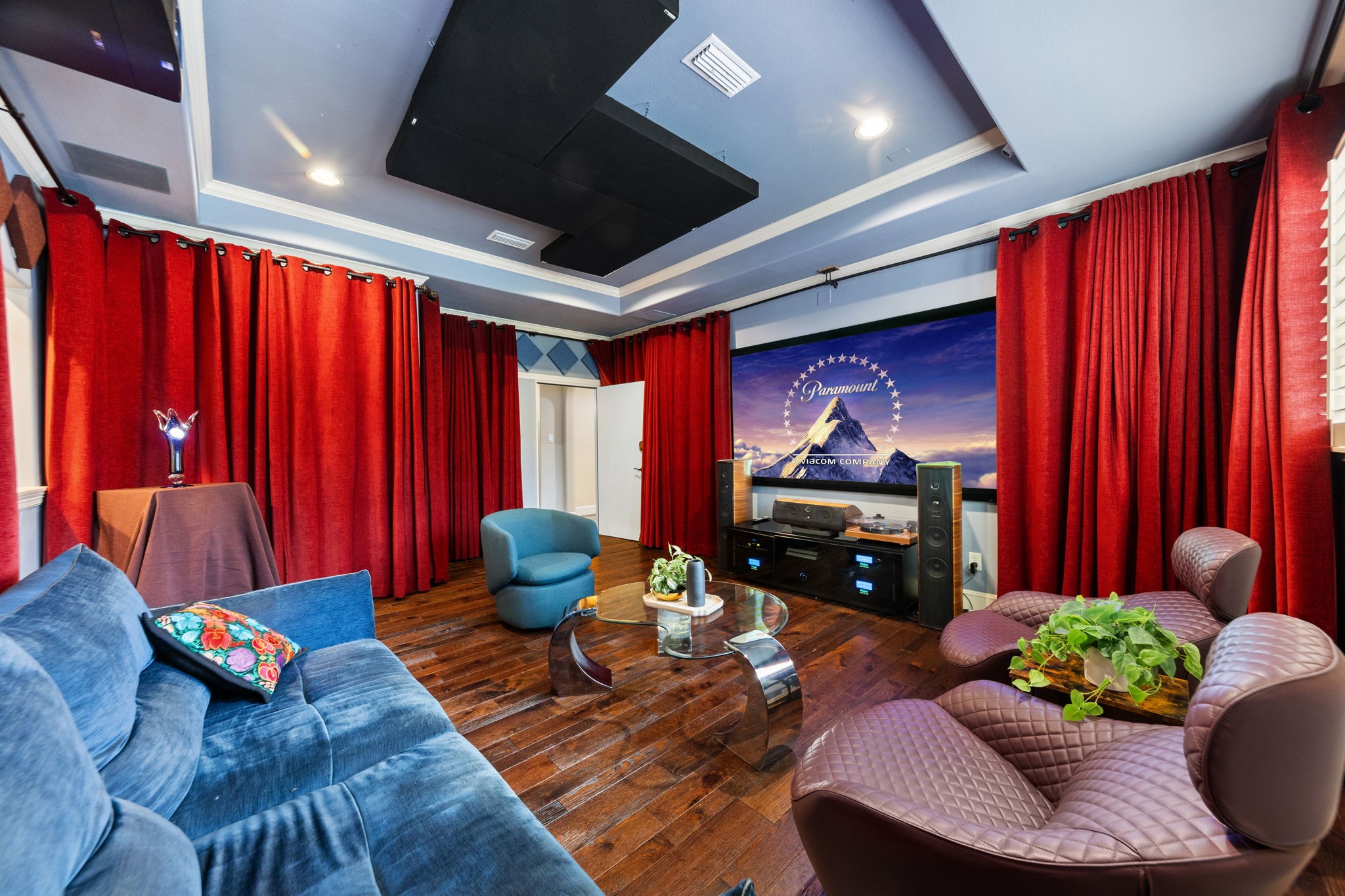 4316 Santa Barbara Drive