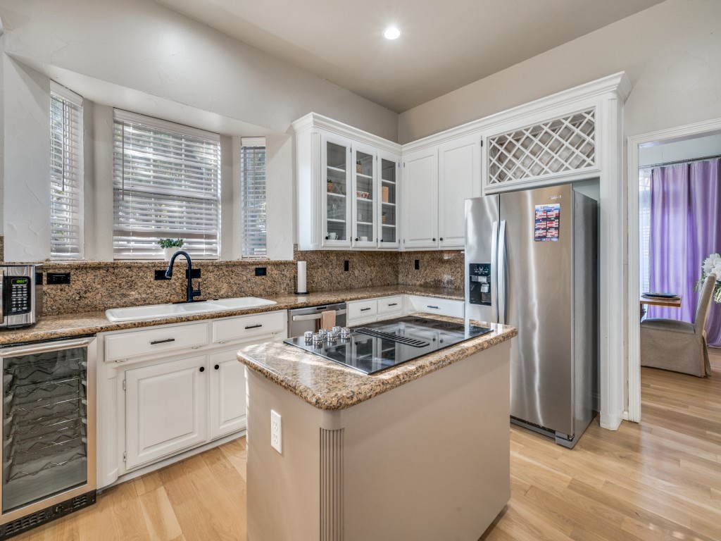 3001 Forestwood Drive