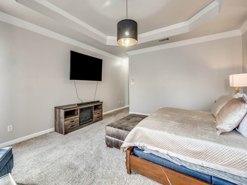 3001 Forestwood Drive