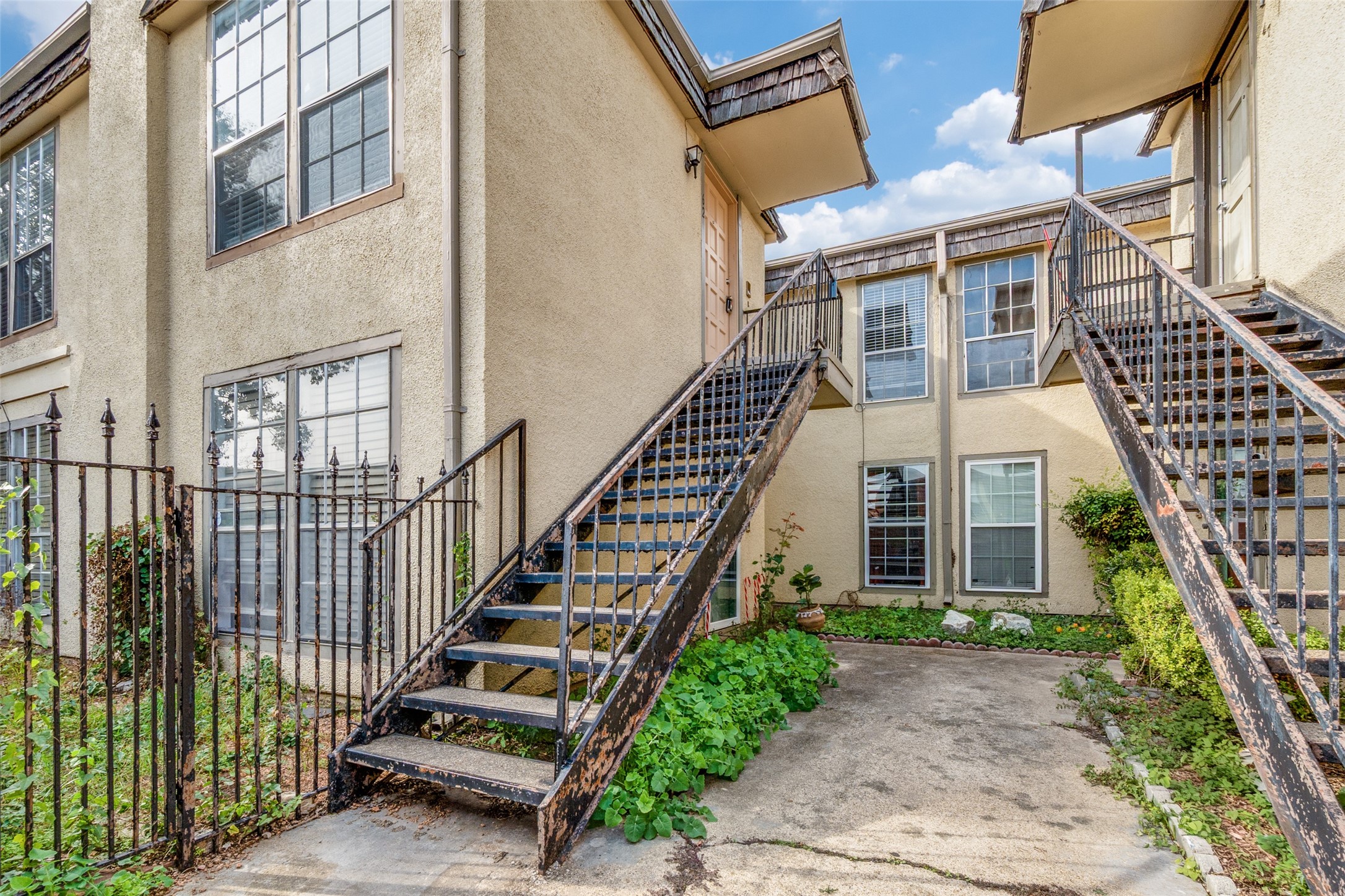 8560 Park Lane 237