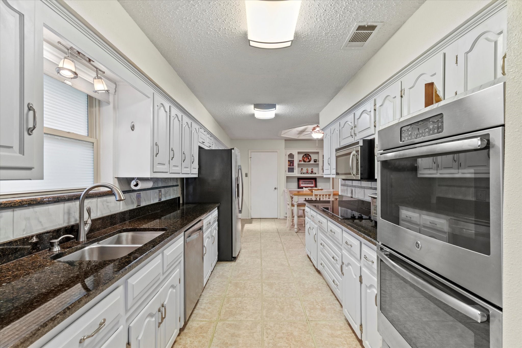 2401 Bluffton Drive