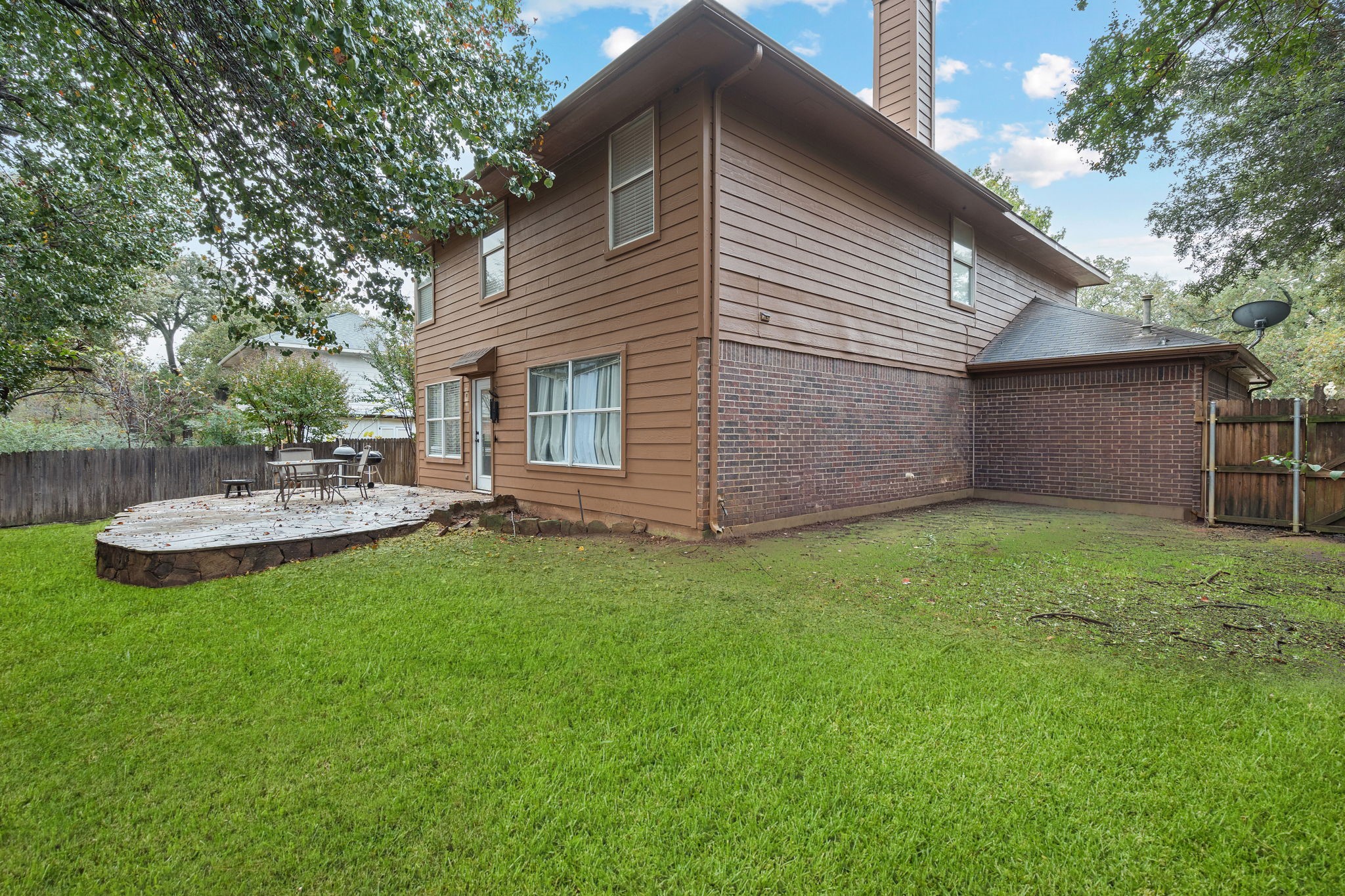 311 Georgian Oak Court