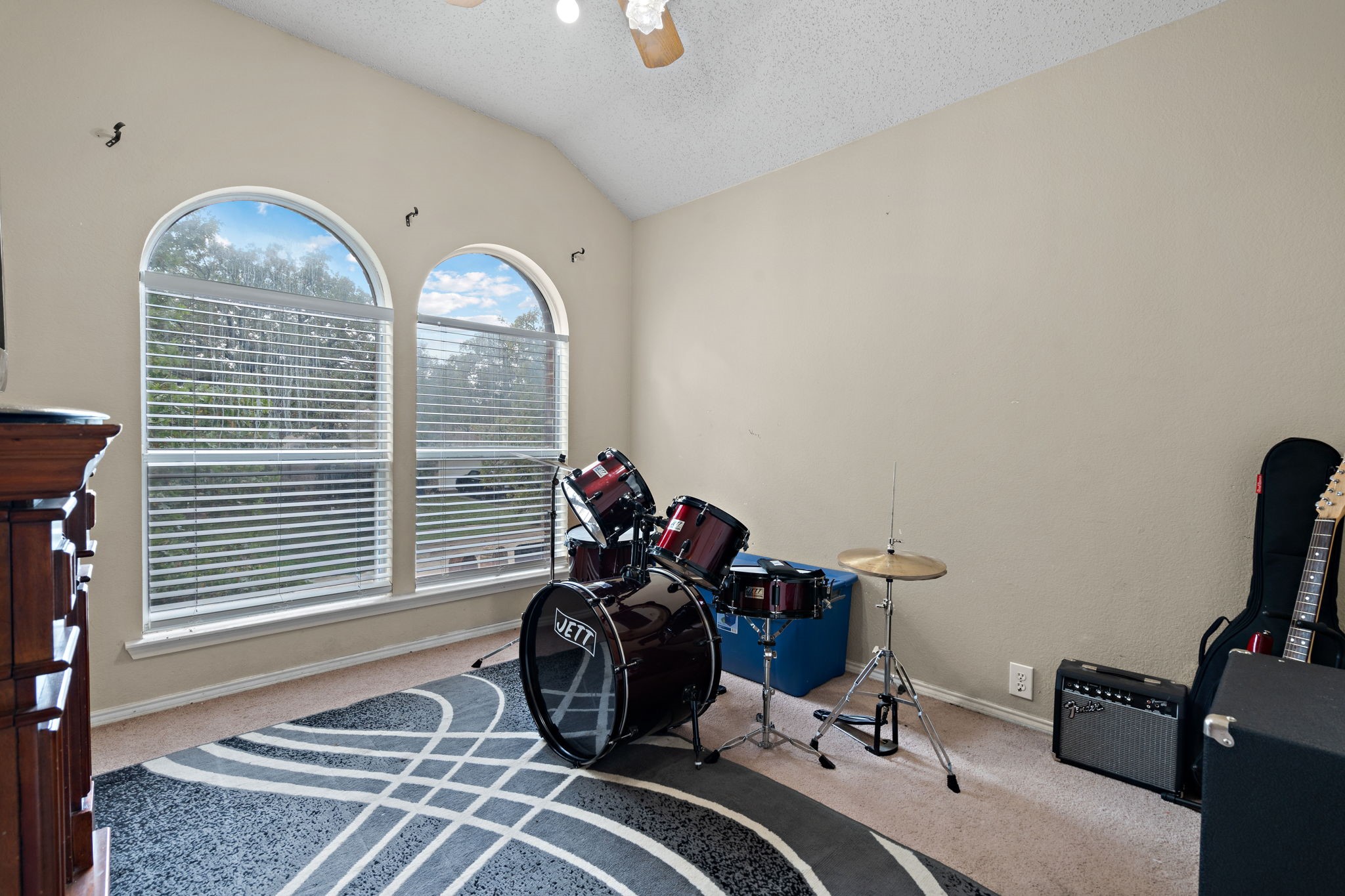 311 Georgian Oak Court