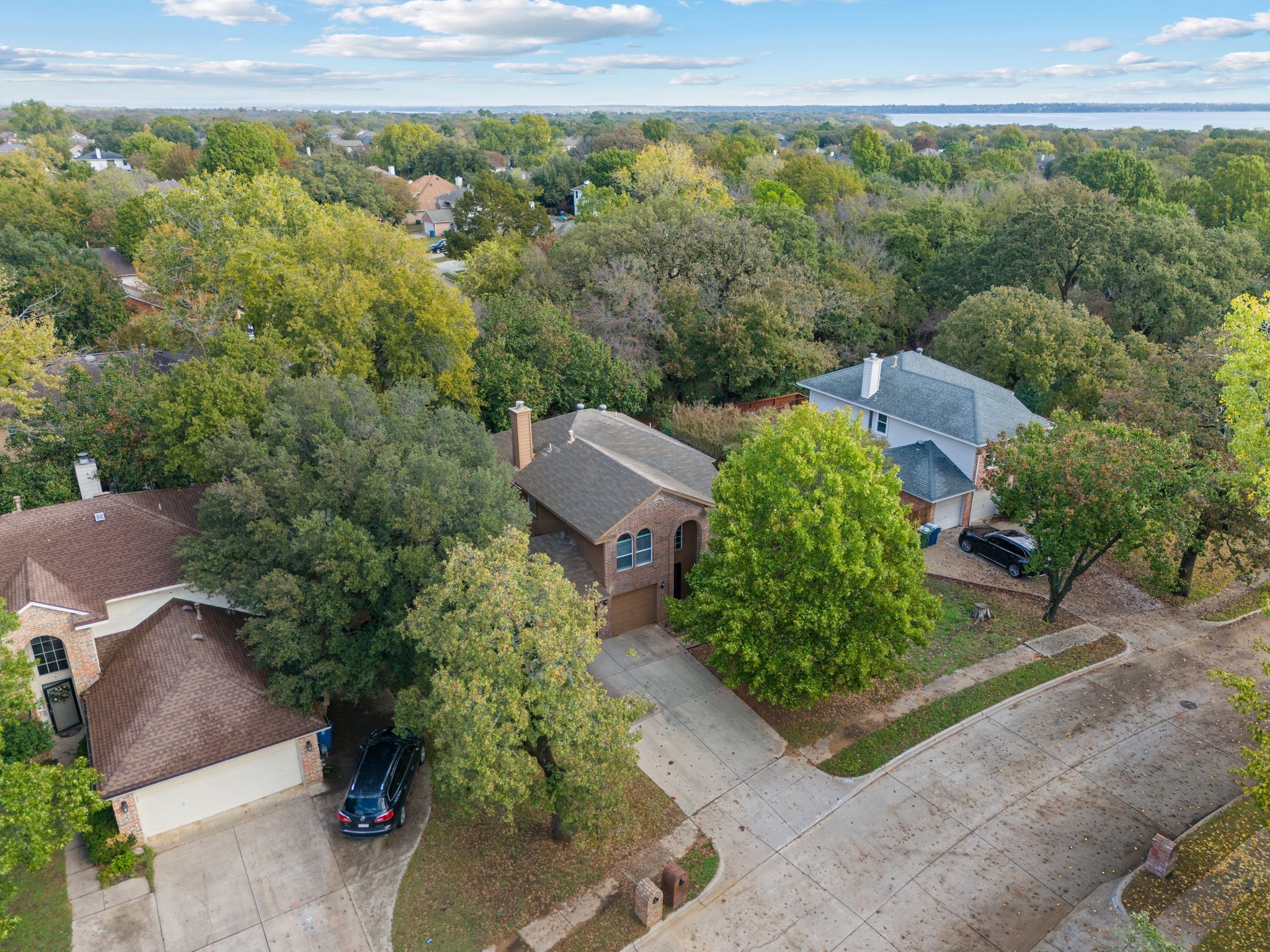 311 Georgian Oak Court