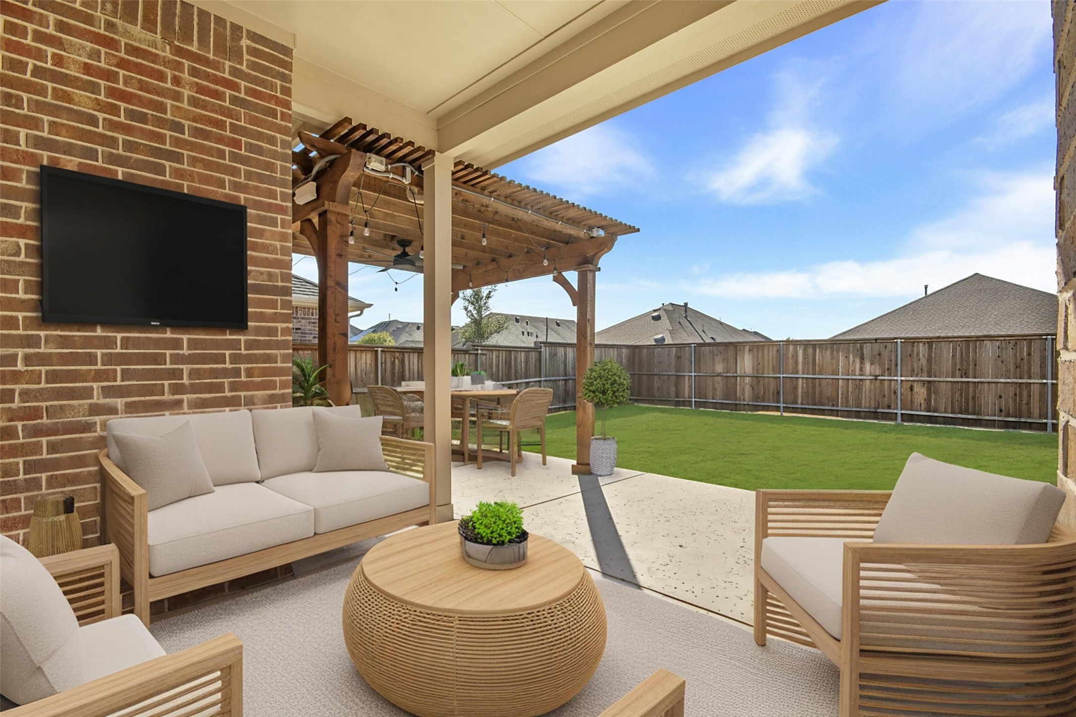 6114 Sutton Fields Trail