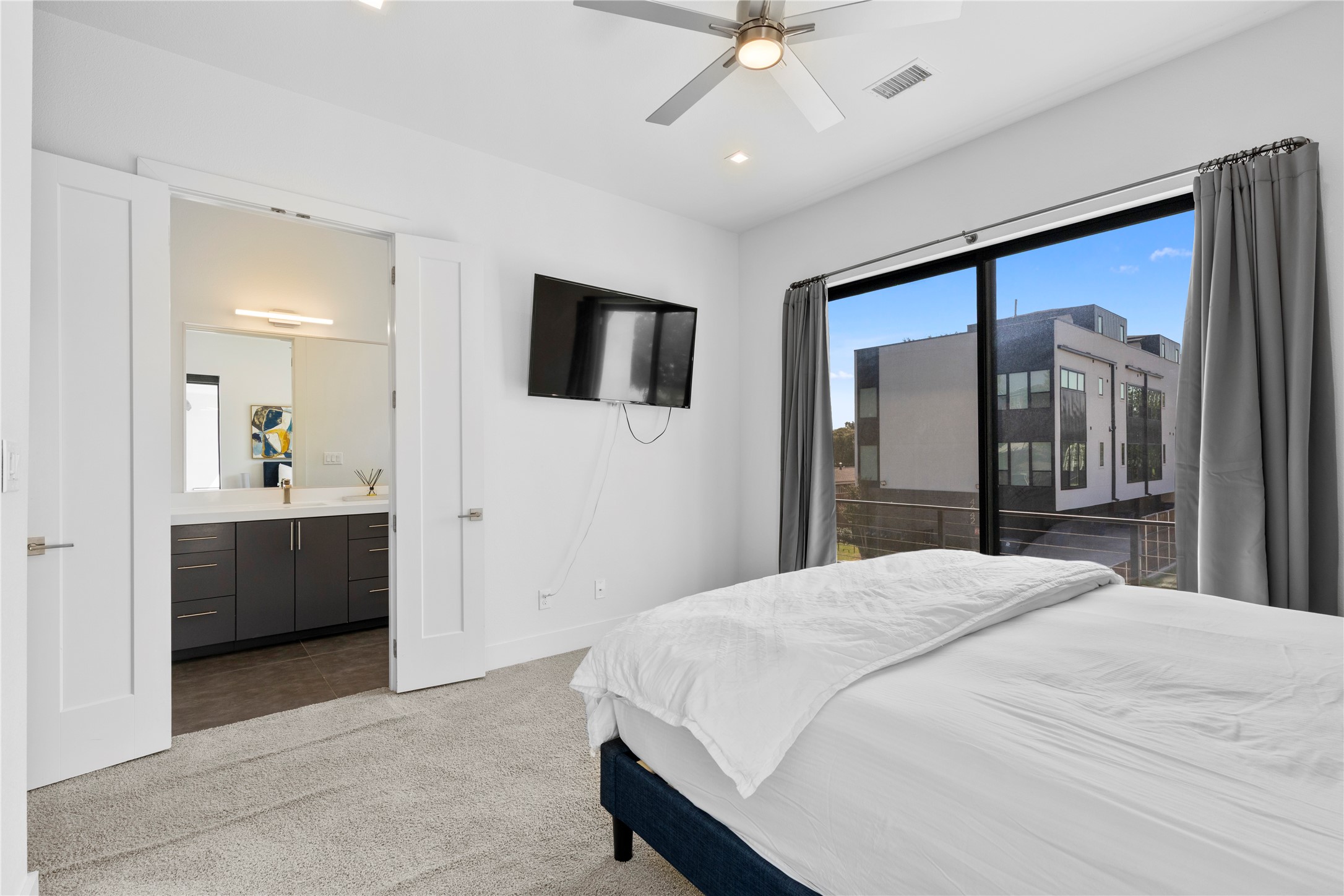 4639 Coles Manor Place