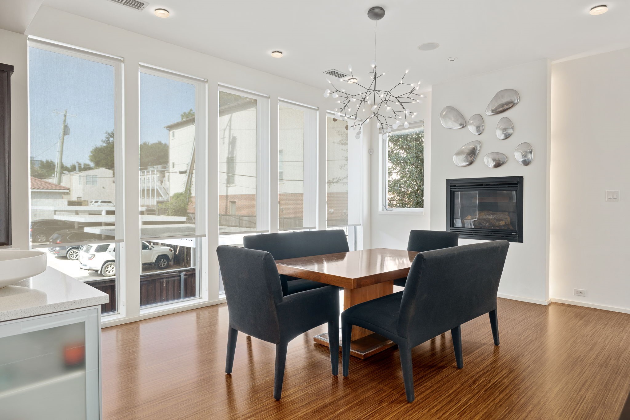 4206 Buena Vista Street C